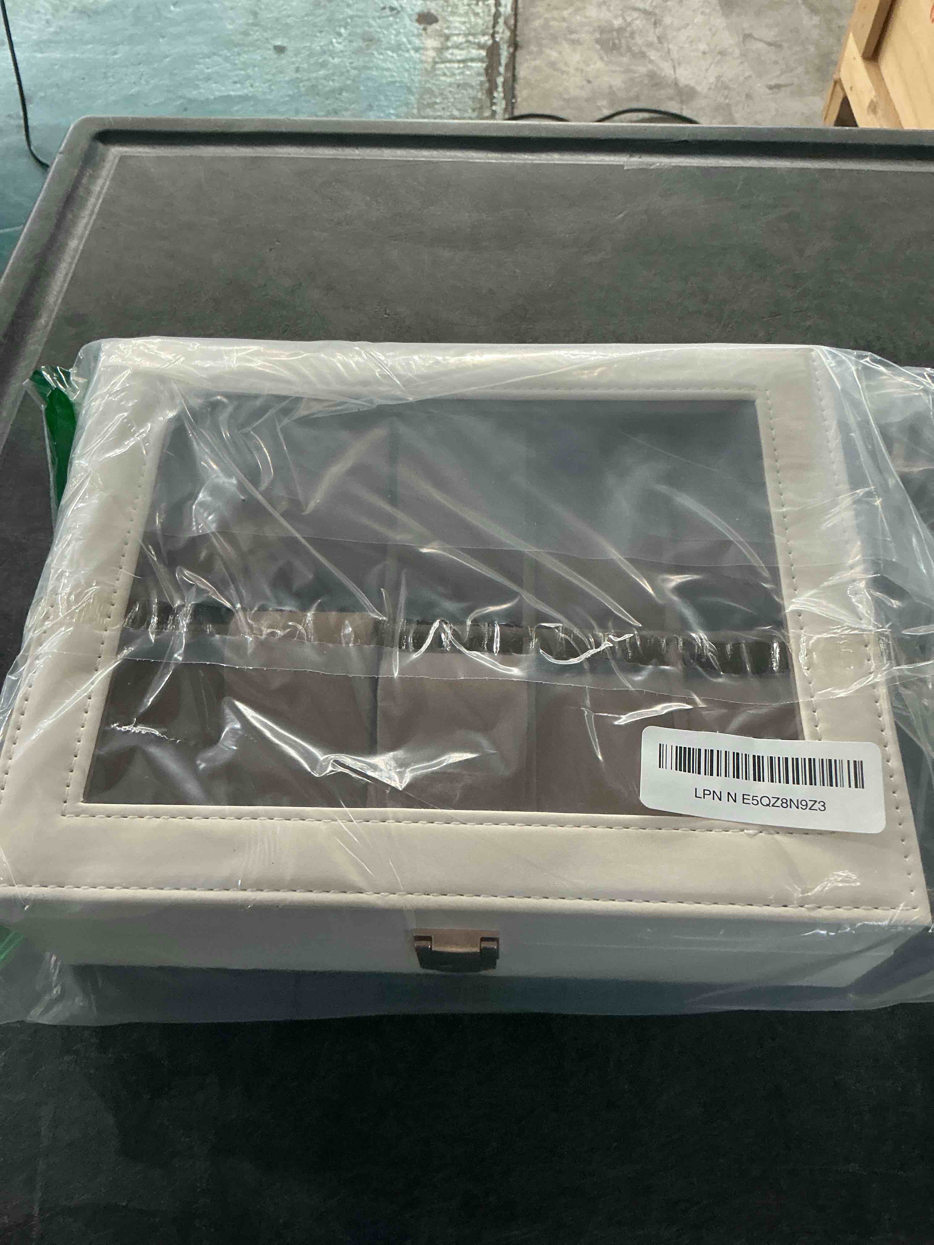 https://s3.amazonaws.com/lotting-images-prod/NonstopDeals/BRN3617831_1757715977729.jpeg