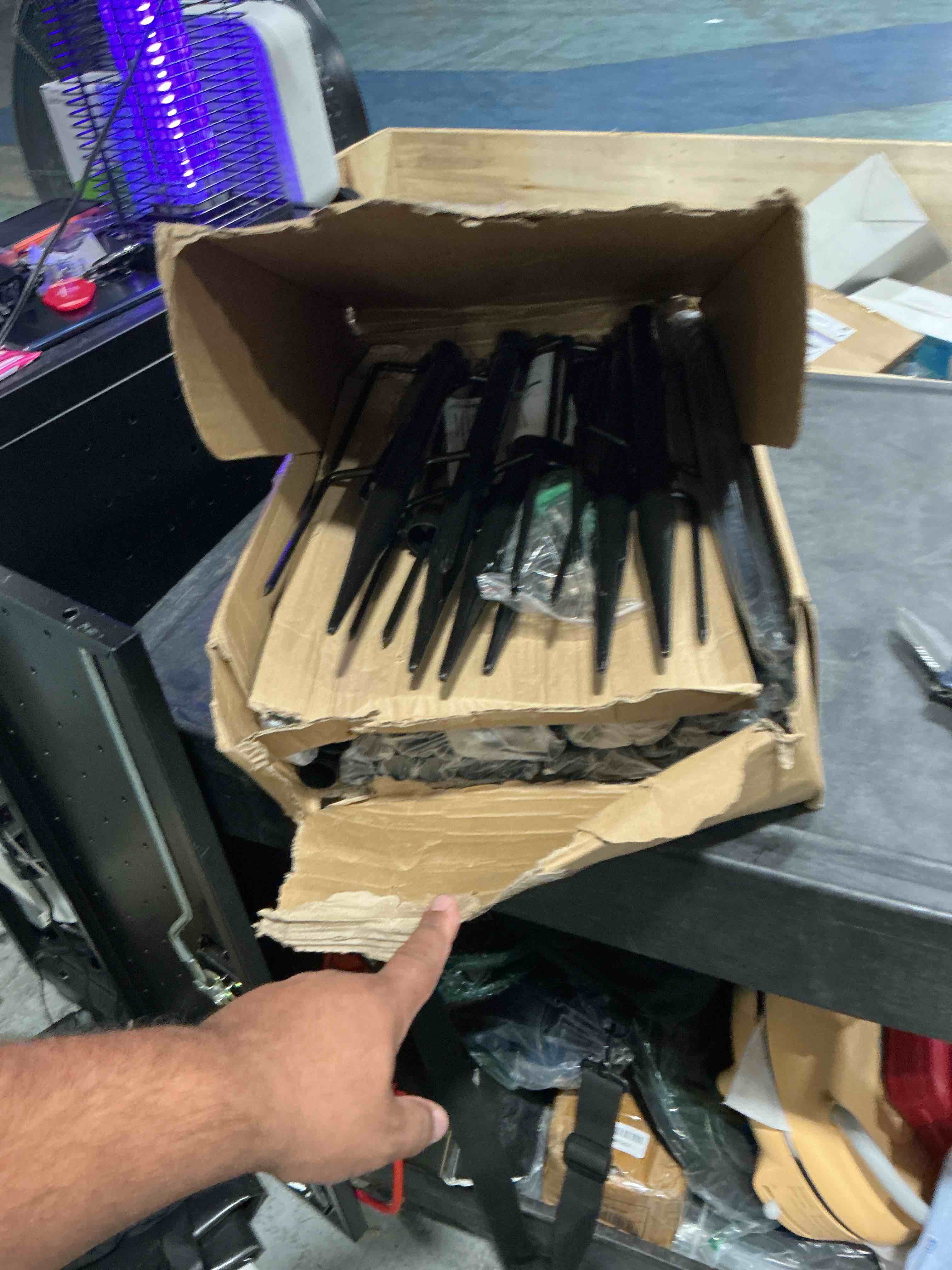 https://s3.amazonaws.com/lotting-images-prod/NonstopDeals/BRN3618008_1757810641184.jpeg