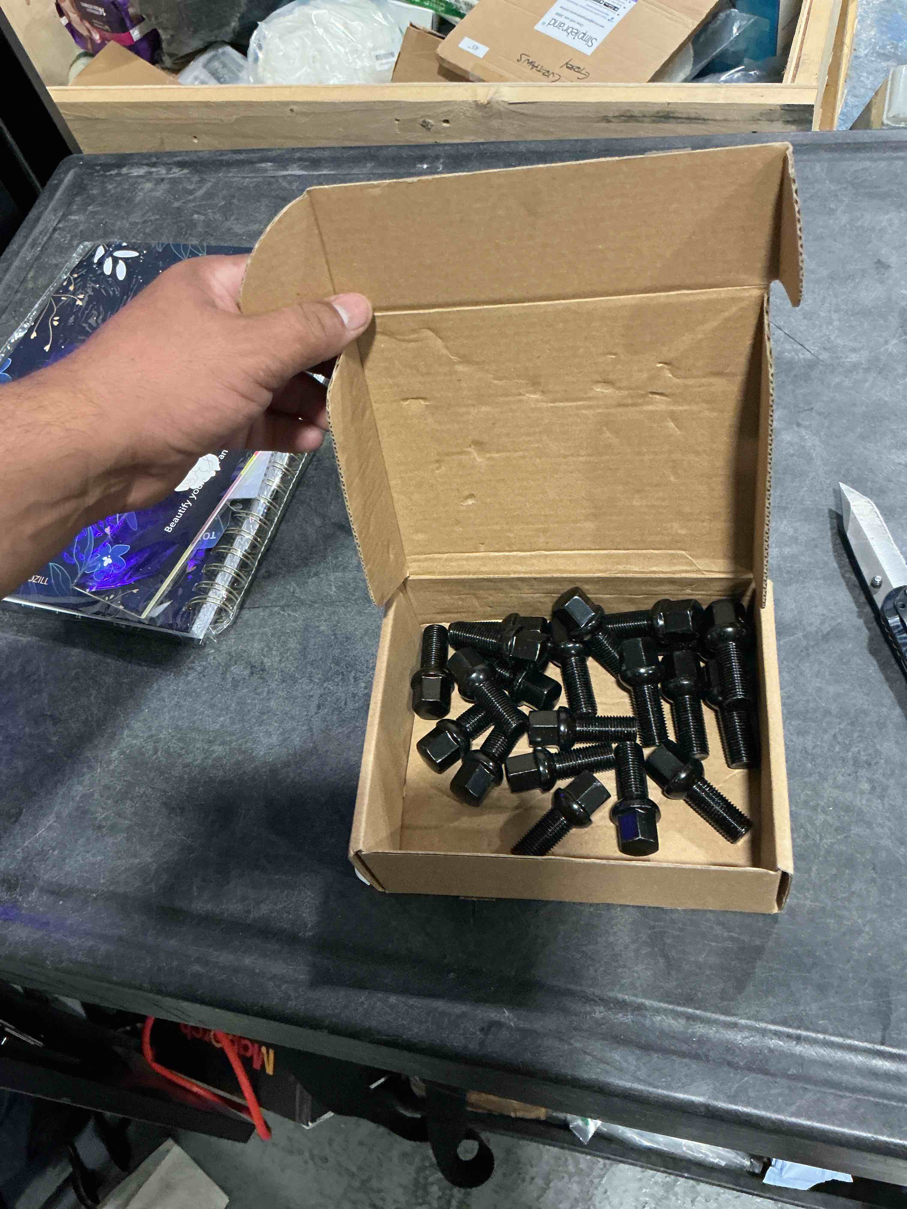 https://s3.amazonaws.com/lotting-images-prod/NonstopDeals/BRN3618013_1757811070624.jpeg