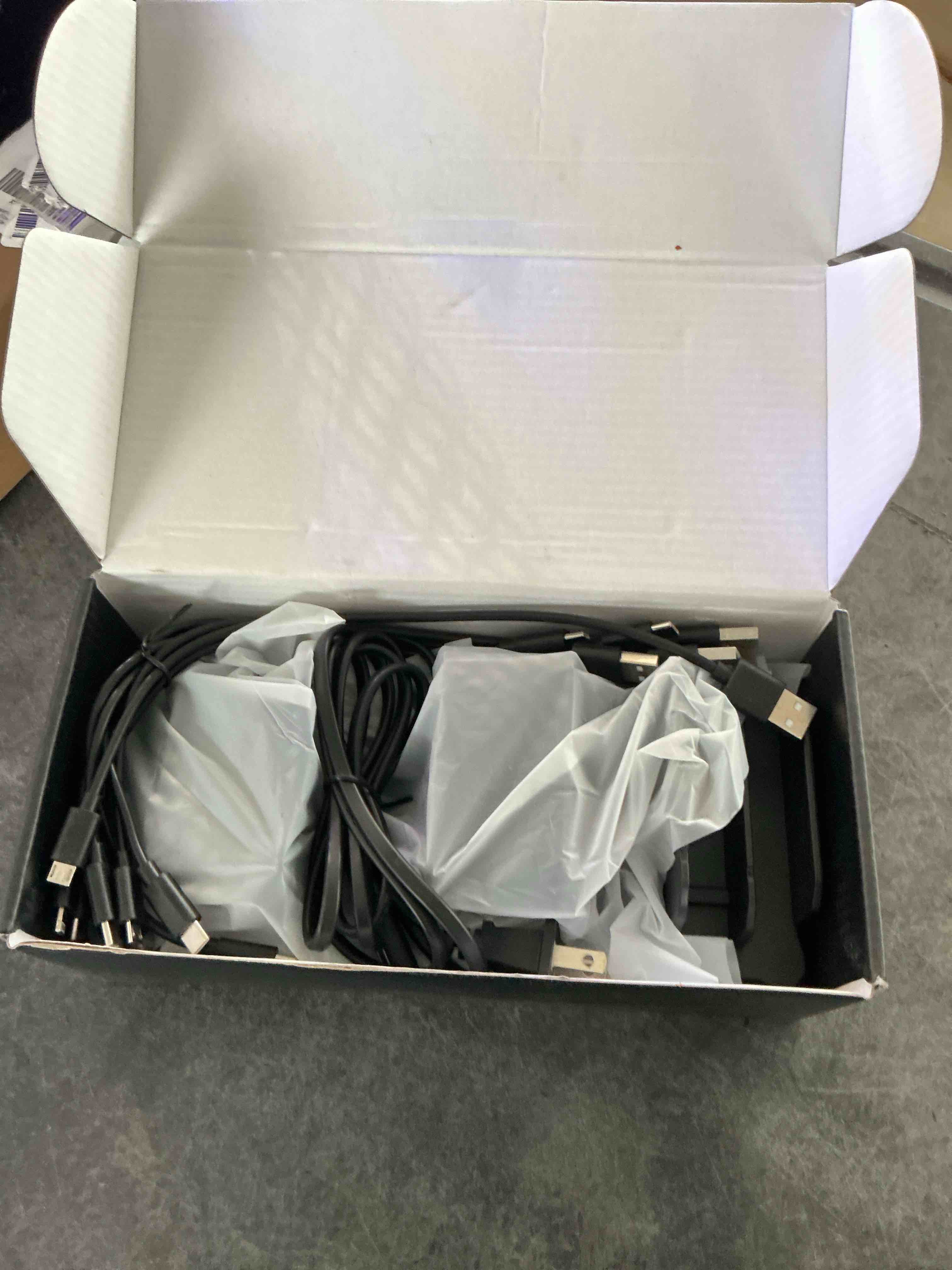https://s3.amazonaws.com/lotting-images-prod/NonstopDeals/BRN3618192_1758045174067.jpeg