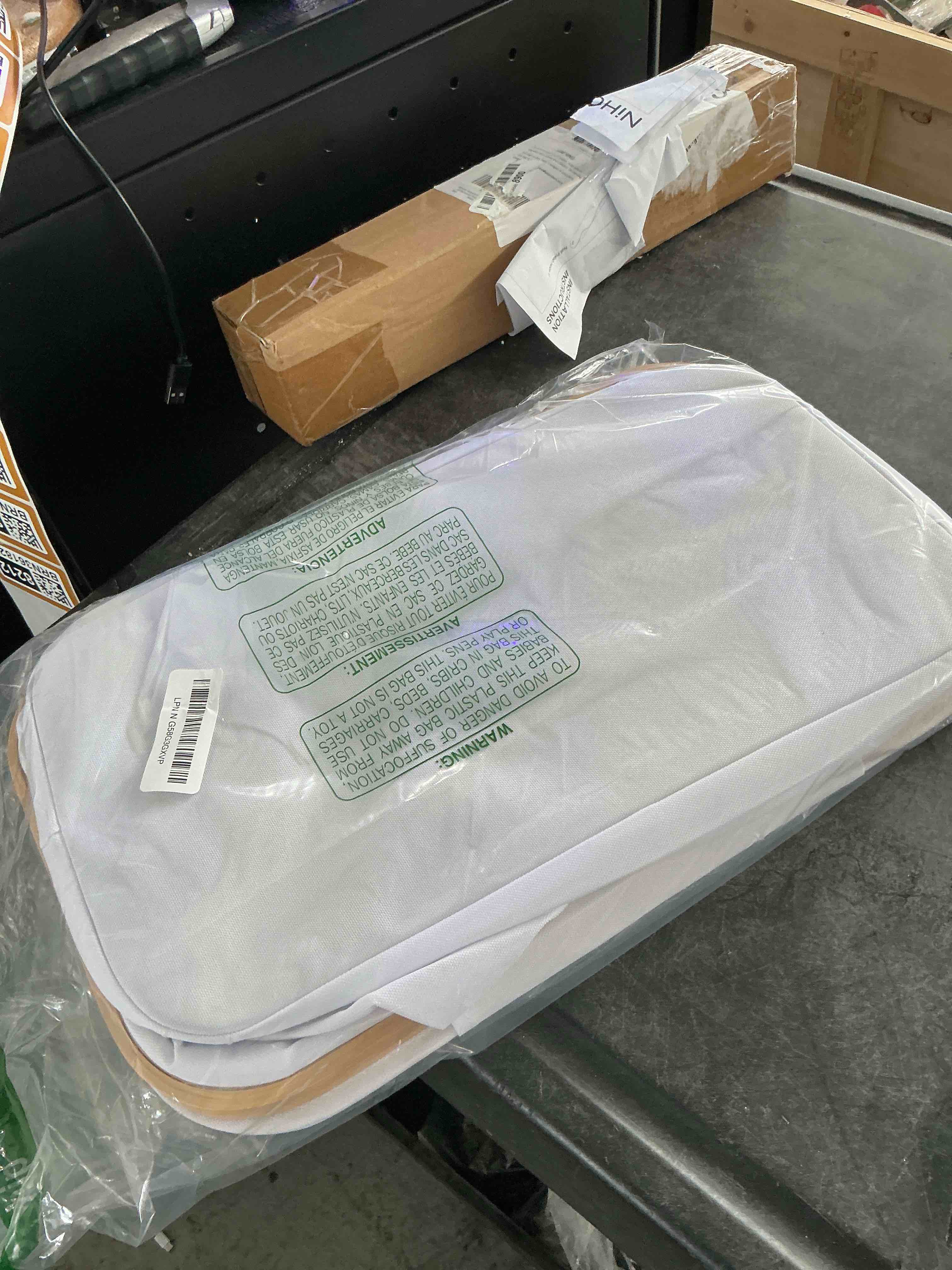 https://s3.amazonaws.com/lotting-images-prod/NonstopDeals/BRN3618211_1758048167396.jpeg
