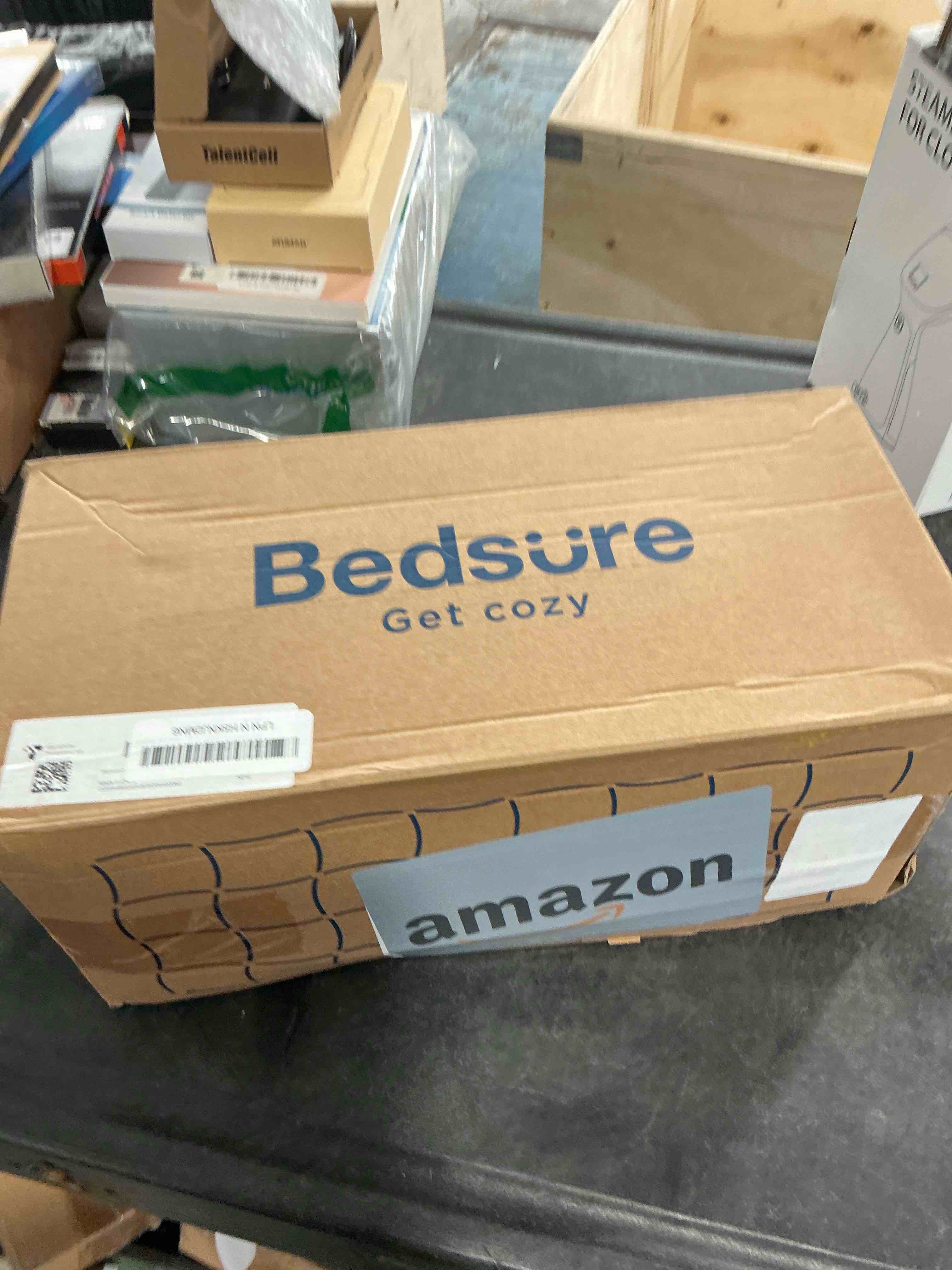 Bedsure GentleSoft Mallard Green California King Size Blanket for Couch - Cozy Soft Blankets for Wom