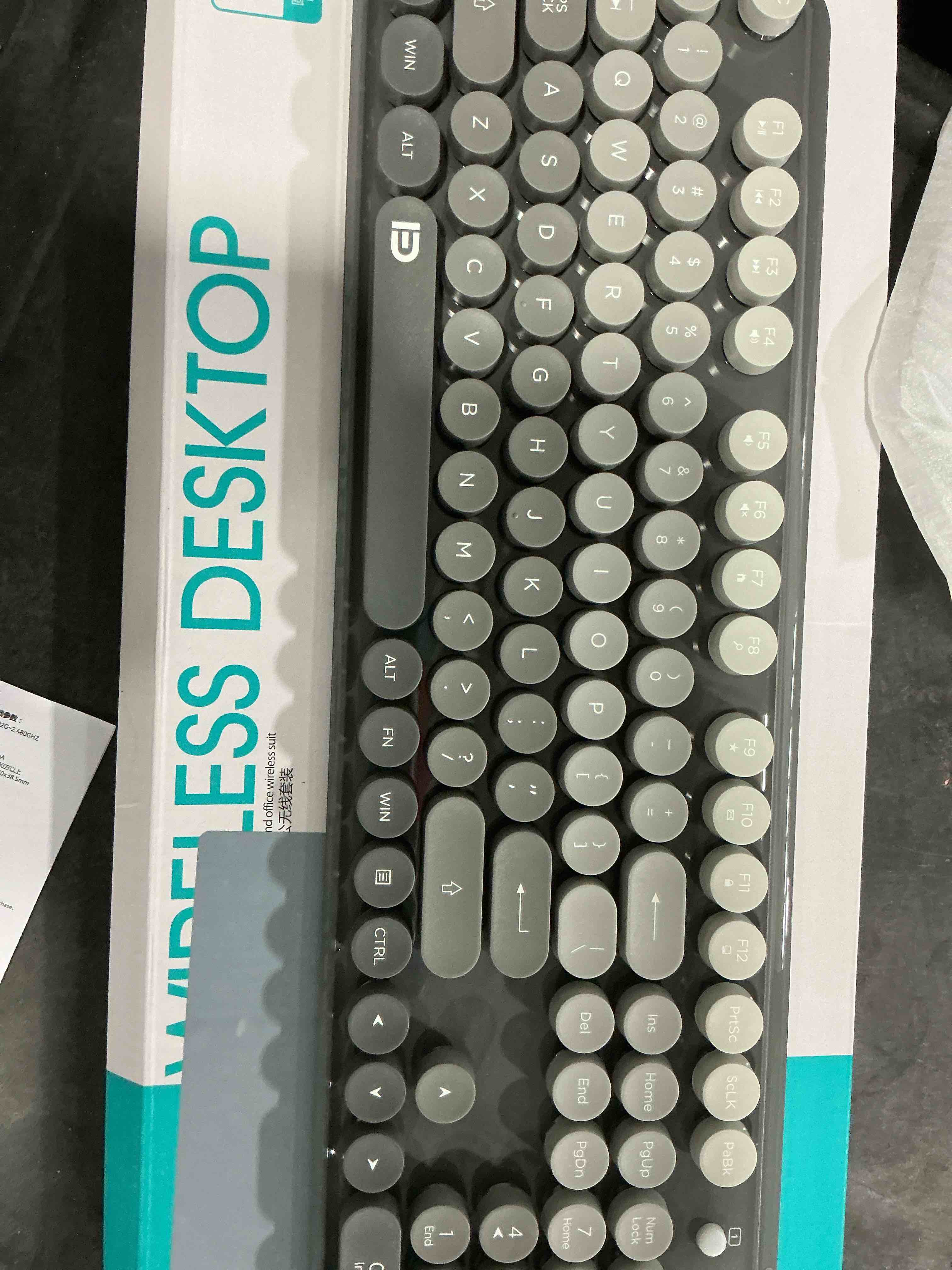 Condition photo showing Good Condition for FD Wireless Keyboard and Mouse Combo - 2.4G Full-Sized Cute Colorful Mouse and Keyboard with 104 Round Keys Retro Typewriter Keyboards for Laptop/Windows/PC - Grey Gradient EK8870 Grey Gradient