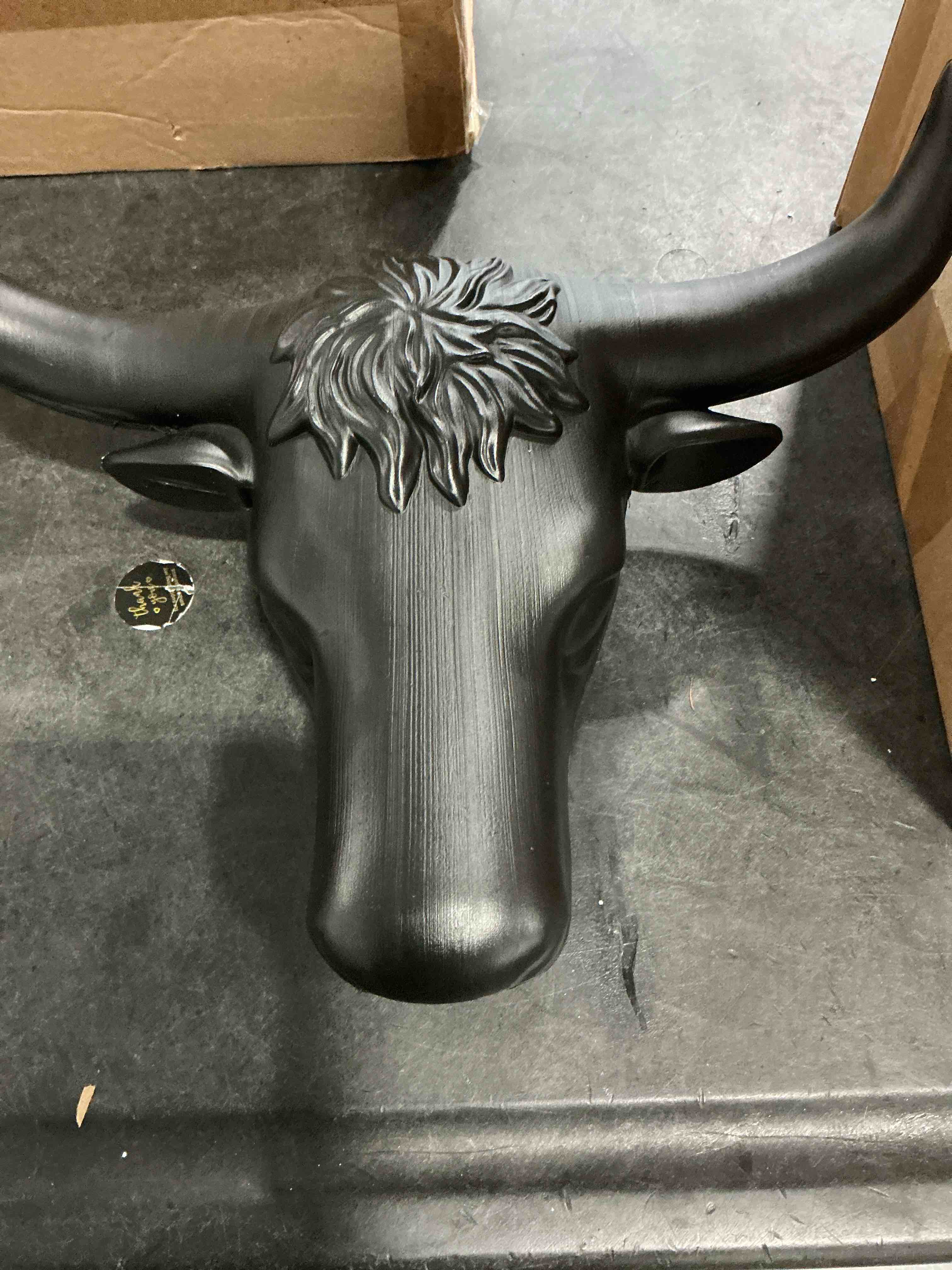 Condition photo showing Good Condition for Crowye Junior Steer Head Roping Dummy with 11 Horn Spread Complete Rodeo Set Cowboy Toy Roping Practice Dummy Steer Head Aluminum Rods for Horse Enthusiasts Junior Roper Practice