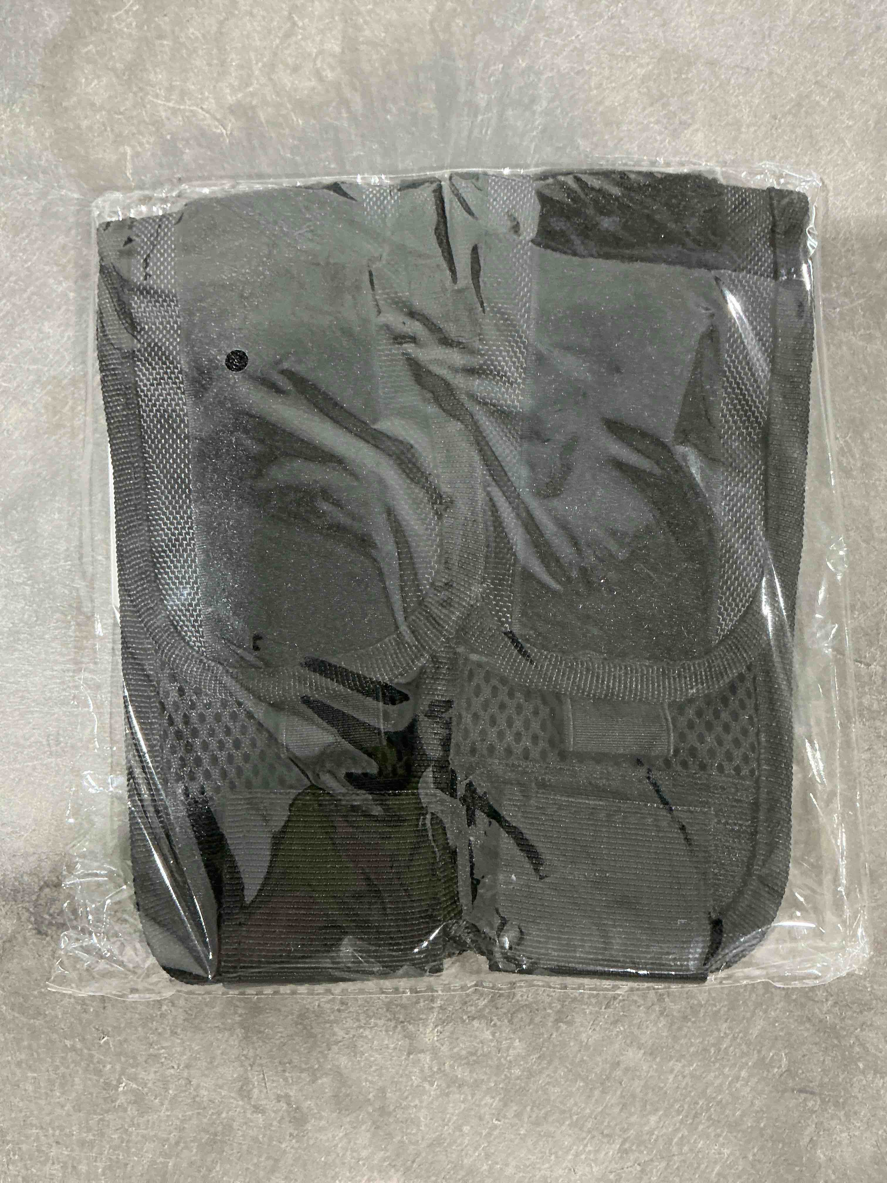 Condition photo showing Good Condition for Magnetic Wristband for Tools (2-Pack) - Tool Belt for Men & Women - Heavy Duty 20-Magnet for Hands-Free DIY & Construction, Holds Screws, Nails, Bits - Ideal Gift for Men, Handyman, Husband