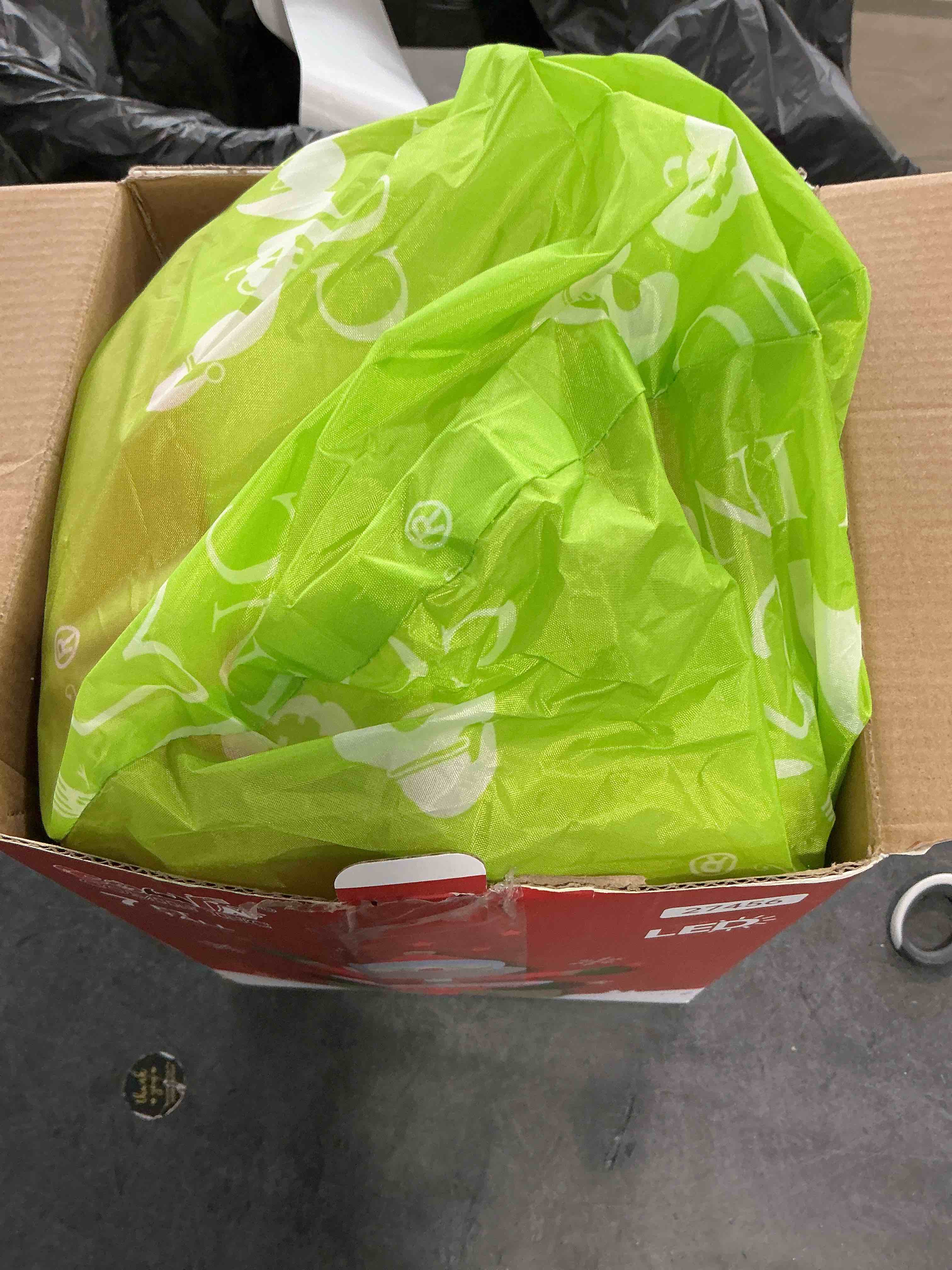 Condition photo showing Good Condition for COMIN 7 FT Christmas Inflatables Outdoor Decorations, Santa Blow Up Inflatable with Built-in LEDs for Christmas Indoor Outdoor Yard Lawn Garden