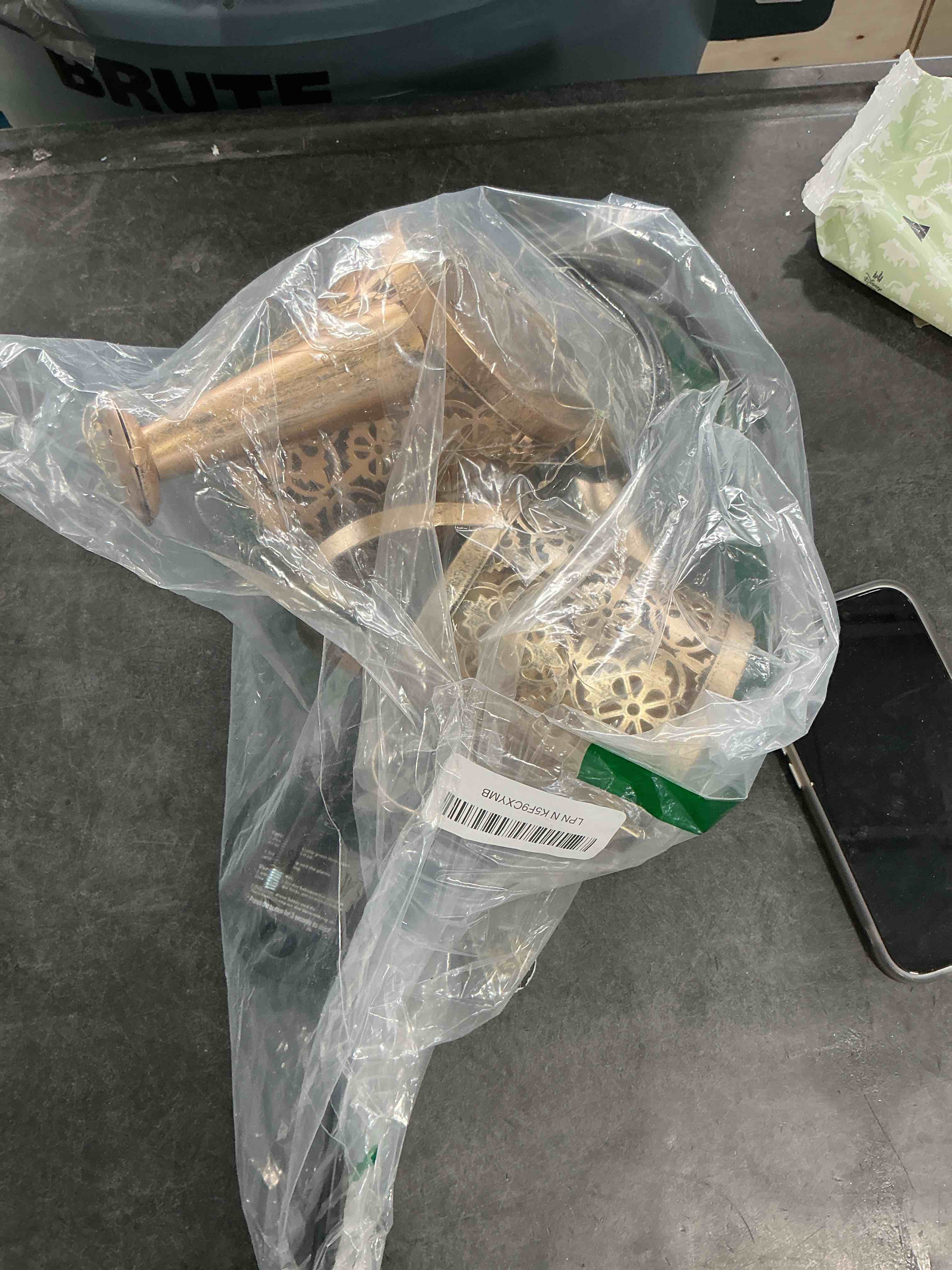 Condition photo showing Good Condition for Merear Solar Watering Can Lights Outdoor with 8 Multi-Color Changing Modes, IP65 Waterproof Landscape Light Garden Decor, One Pole Two Lights Outside Decorations for Lawn, Backyard, Patio, Chrismas Multicolor