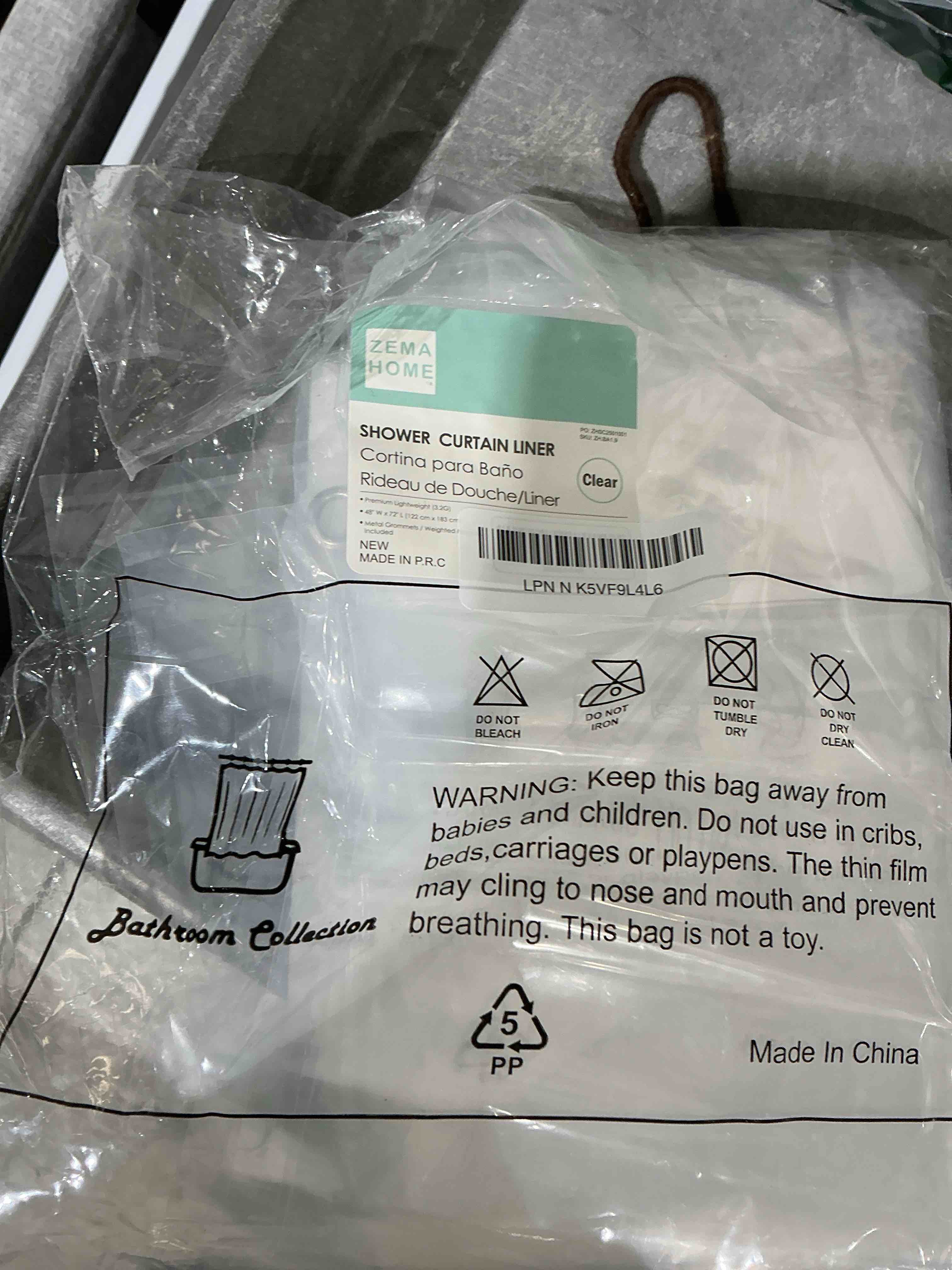 Condition photo showing Good Condition for Narrow Size Clear Plastic Shower Curtain Liner, 60x72 Inch Thin Lightweight Transparent Plastic Bathroom Shower Showroom Inner Curtain with Rustproof Metal Grommet Holes and Weighted Magnets A01-clear 60"W x 72"L (Pack of 1)