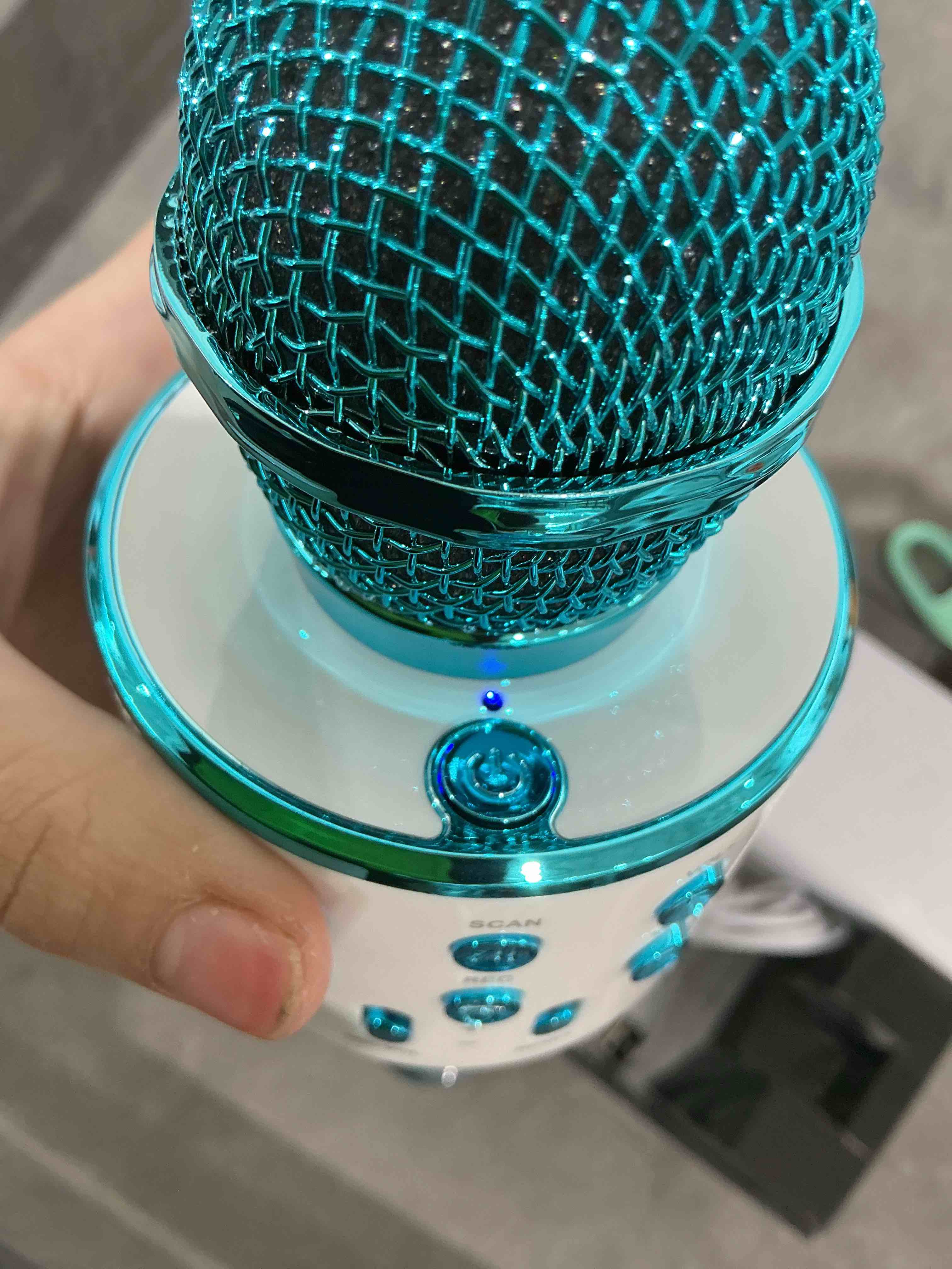 Condition photo showing Good Condition for KIDWILL Wireless Bluetooth Karaoke Microphone for Kids, 5-in-1 Portable Handheld Karaoke Mic Speaker Player Recorder with Adjustable Remix FM Radio for Kids Girls Boys Teens Birthday (858-Blue)