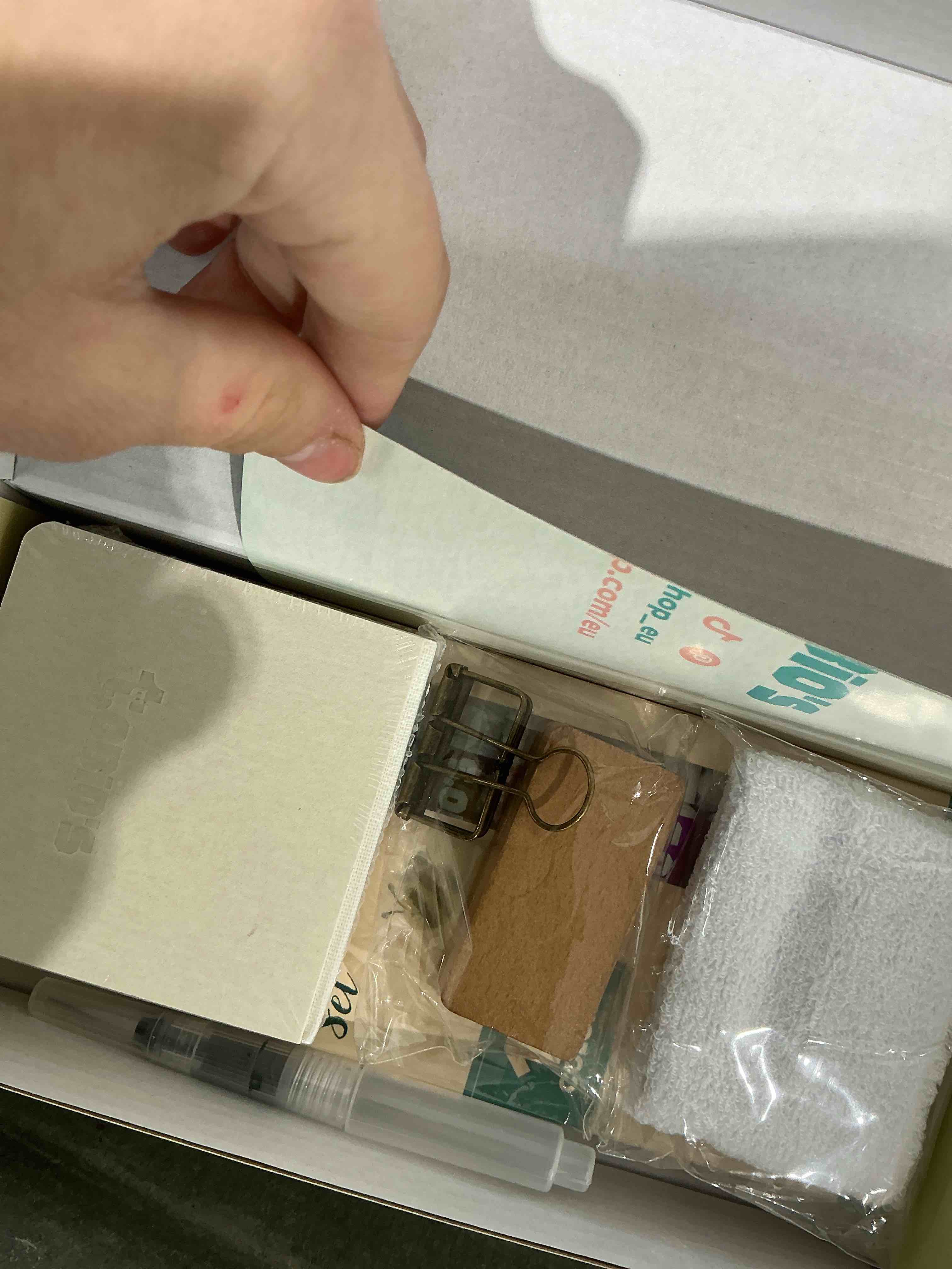 Condition photo showing Good Condition for Original Tobios Mini Wooden Watercolor Paint Set – Compact Travel Art Kit with 12 Colors, Refillable Brush & Sketchbook – Unique Creative Gift for Birthdays, Holidays & Art Lovers