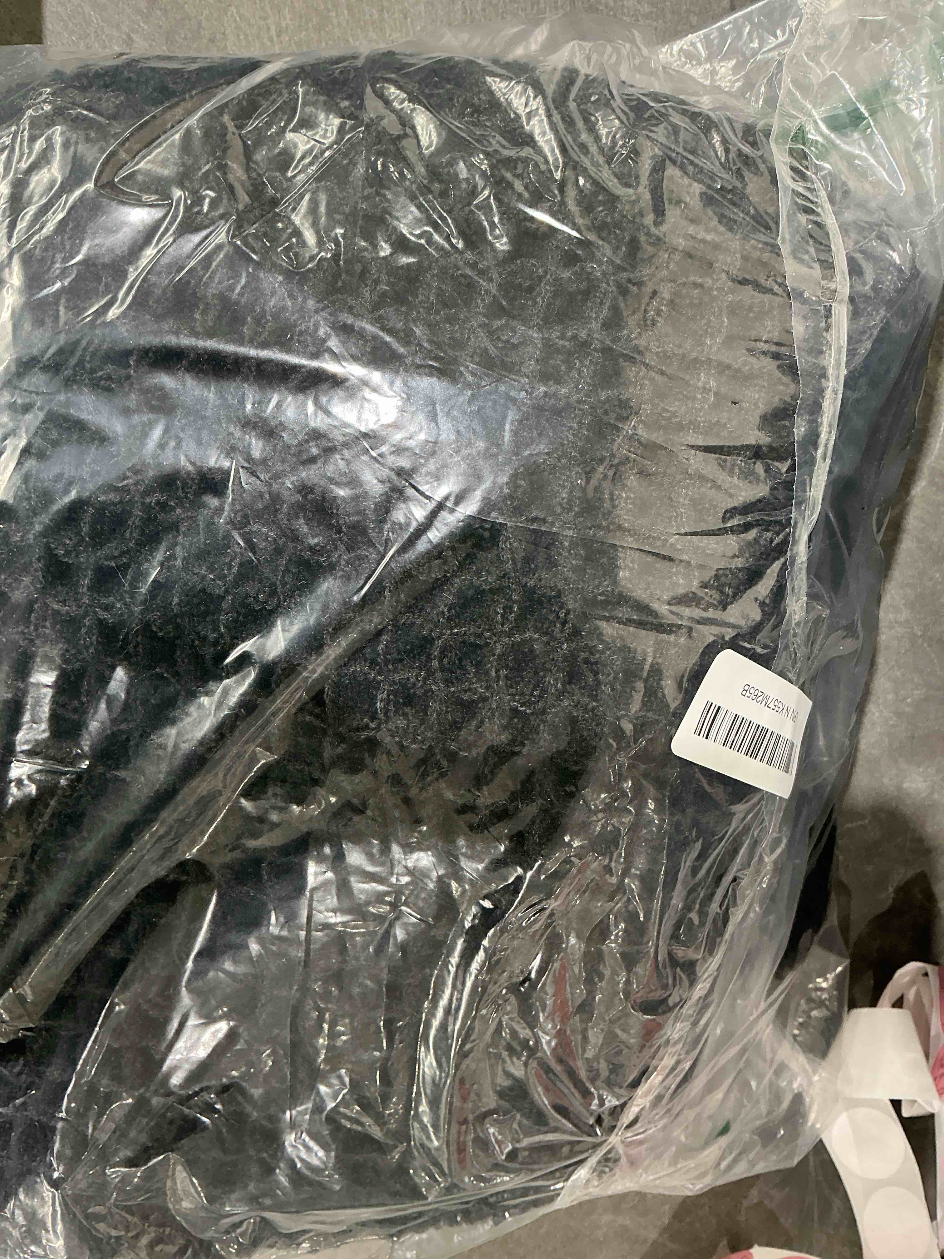 Condition photo showing Good Condition for AMOAMI Upgraded Waffle Runner Rug Super Absorbent Non Slip Bath Mats for Bathroom Machine Washable Bathroom Runner Rug with Tassels, Ideal for Hallway Bedroom Laundry Room, 2'x 4'(24" x 48"), Black Black 2' x 4'