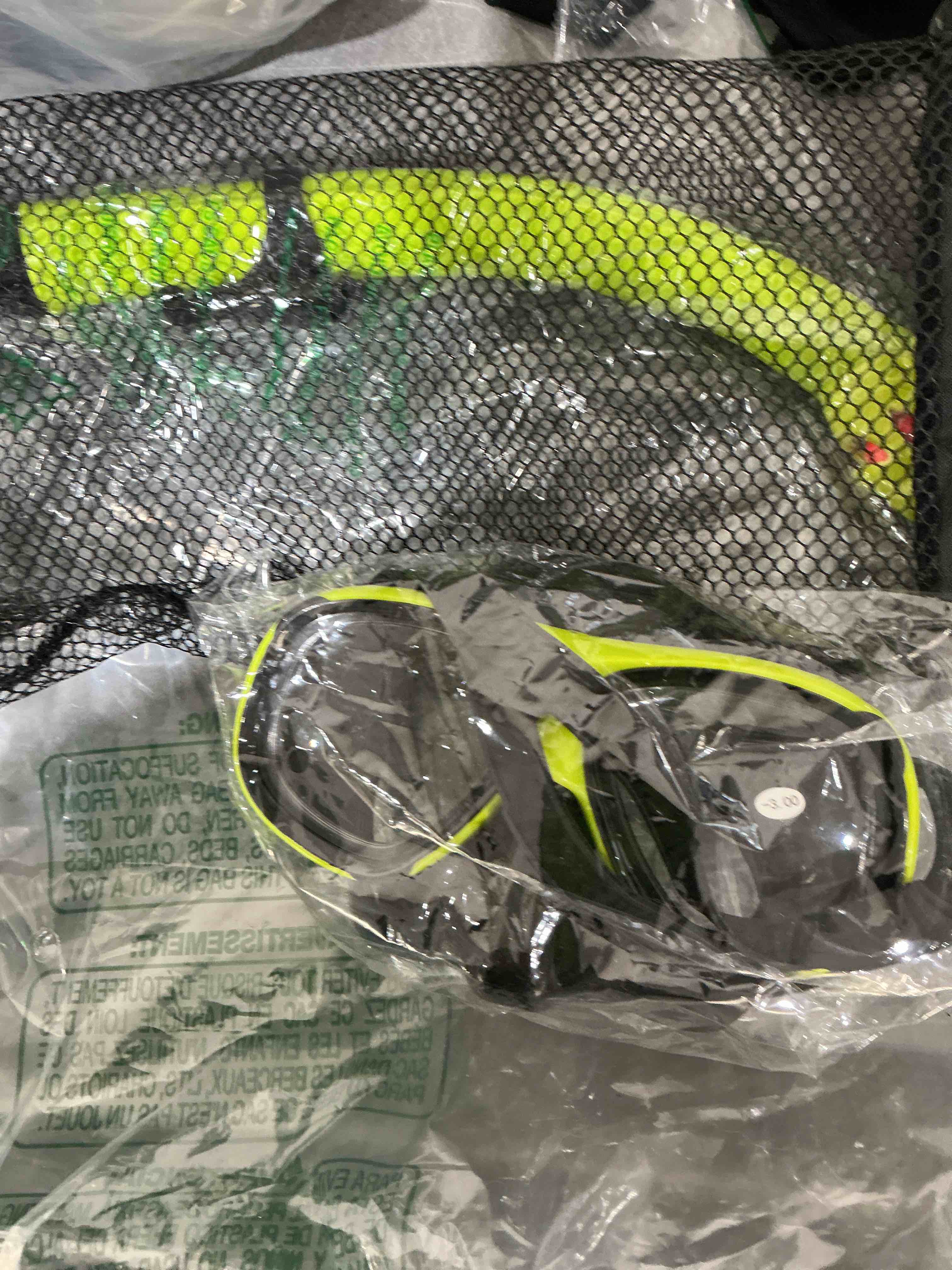 Condition photo showing Good Condition for see pictures for exact color Nearsighted Snorkeling Gear for Adults Youth, Professional Full Dry Top Silicone Snorkel Set, Anti-Fog Scuba Diving Mask with Adjustable Strap
