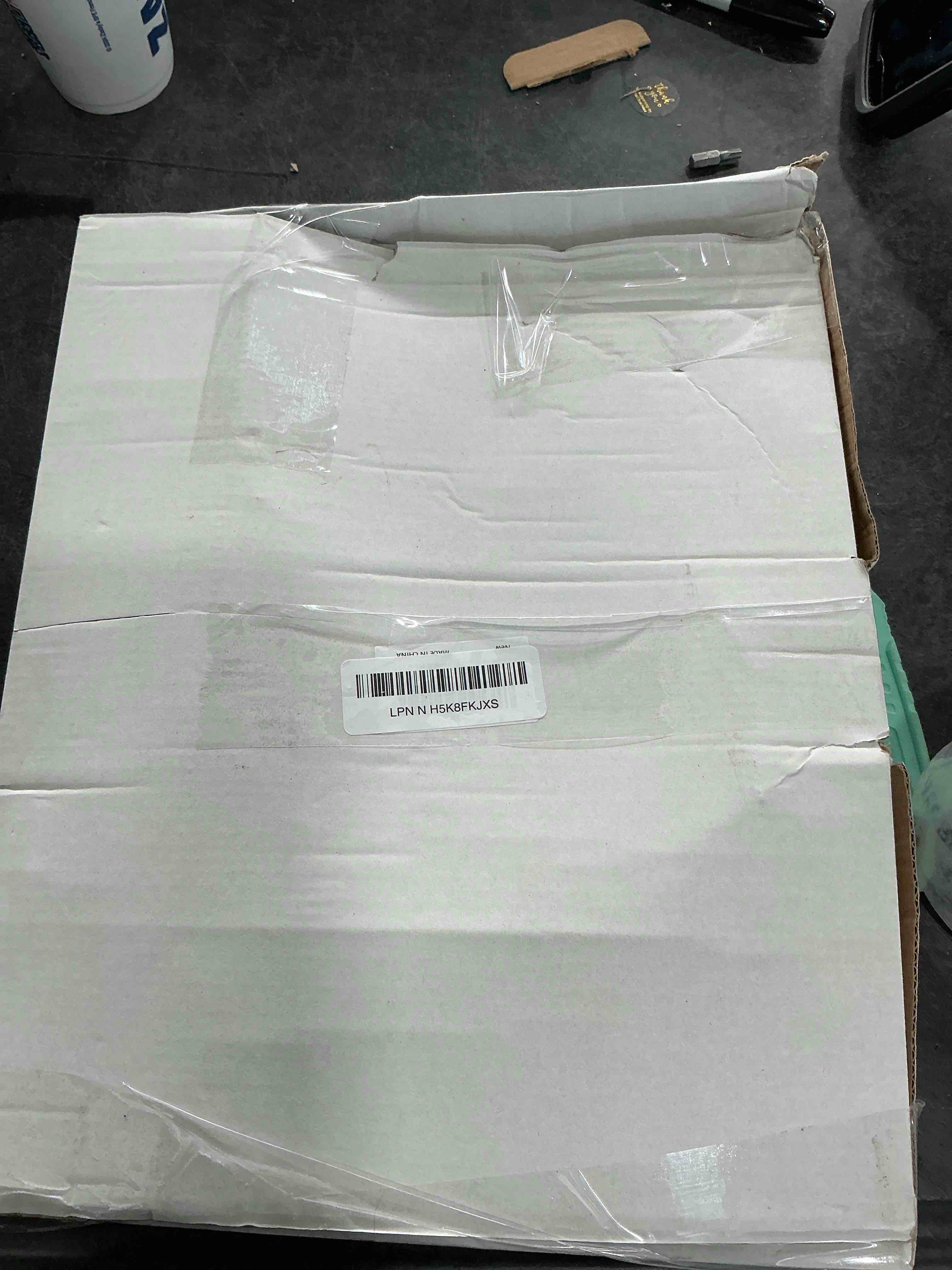 Condition photo showing Good Condition for Upgraded 40 Pack Flooring Spacers Laminate Flooring Installation Kit with 1/4” & 1/2” Gap, Wood Floor Install Tool for Laminate, Vinyl Plank, Hardwood, LVT, Bamboo and Floating Floor Installation