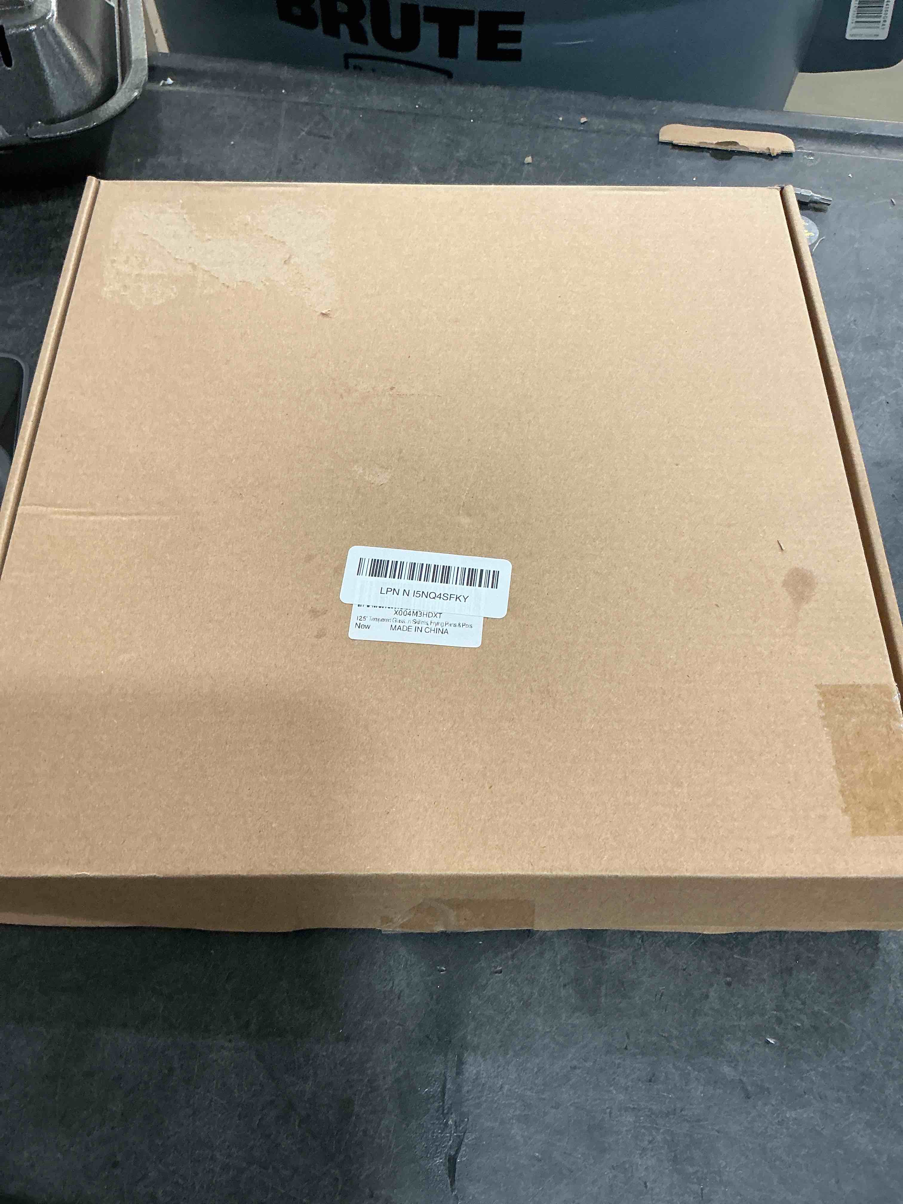 Condition photo showing New/Like New for 12.5" Tempered Glass Pan Lid with Steam Vent, Thickened to 4mm and Dishwasher Safe and Oven up to 480?, Universal Lid Fit for Cast Iron Skillets, Frying Saute Pan, Cooking Pot 12.5 Inch Silver