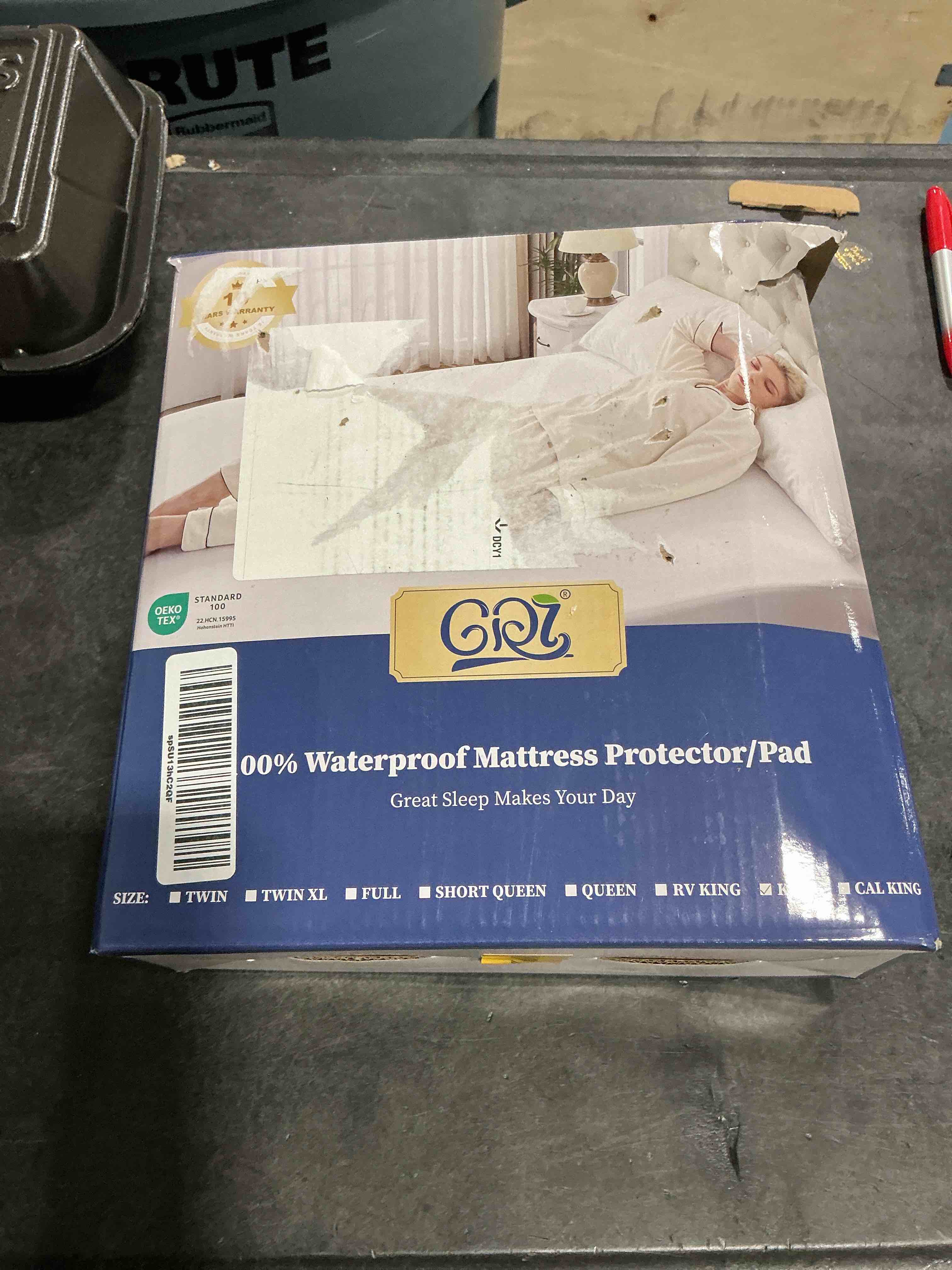 Condition photo showing Good Condition for GRT King Waterproof Mattress Pad, 100% Waterproof Quilted Fitted Mattress Protector, Noiseless Hollow Cotton Mattress Cover, Fitted 8"-26" Deep, Dust Proof King Microfiber-White