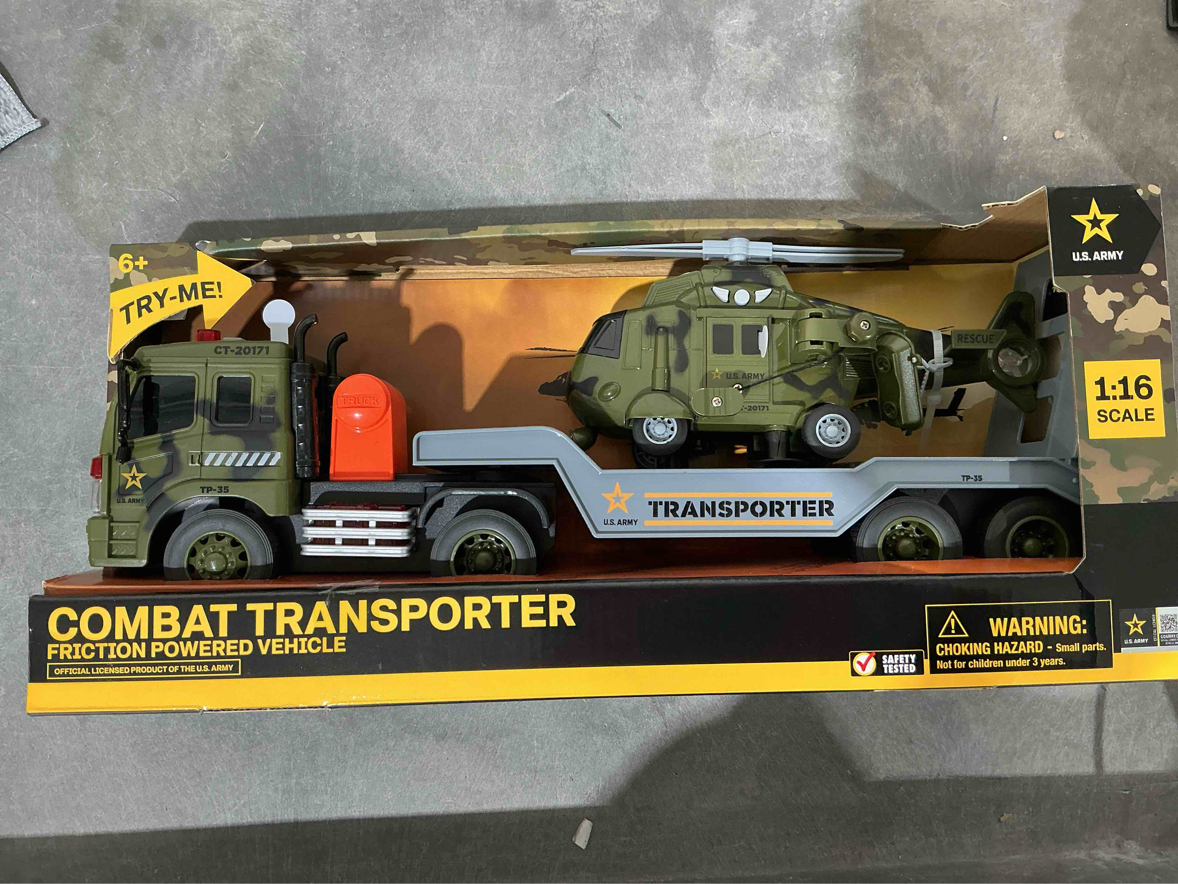 U.S. Army Combat Transporter Friction Powered Vehicle  Toy Set
