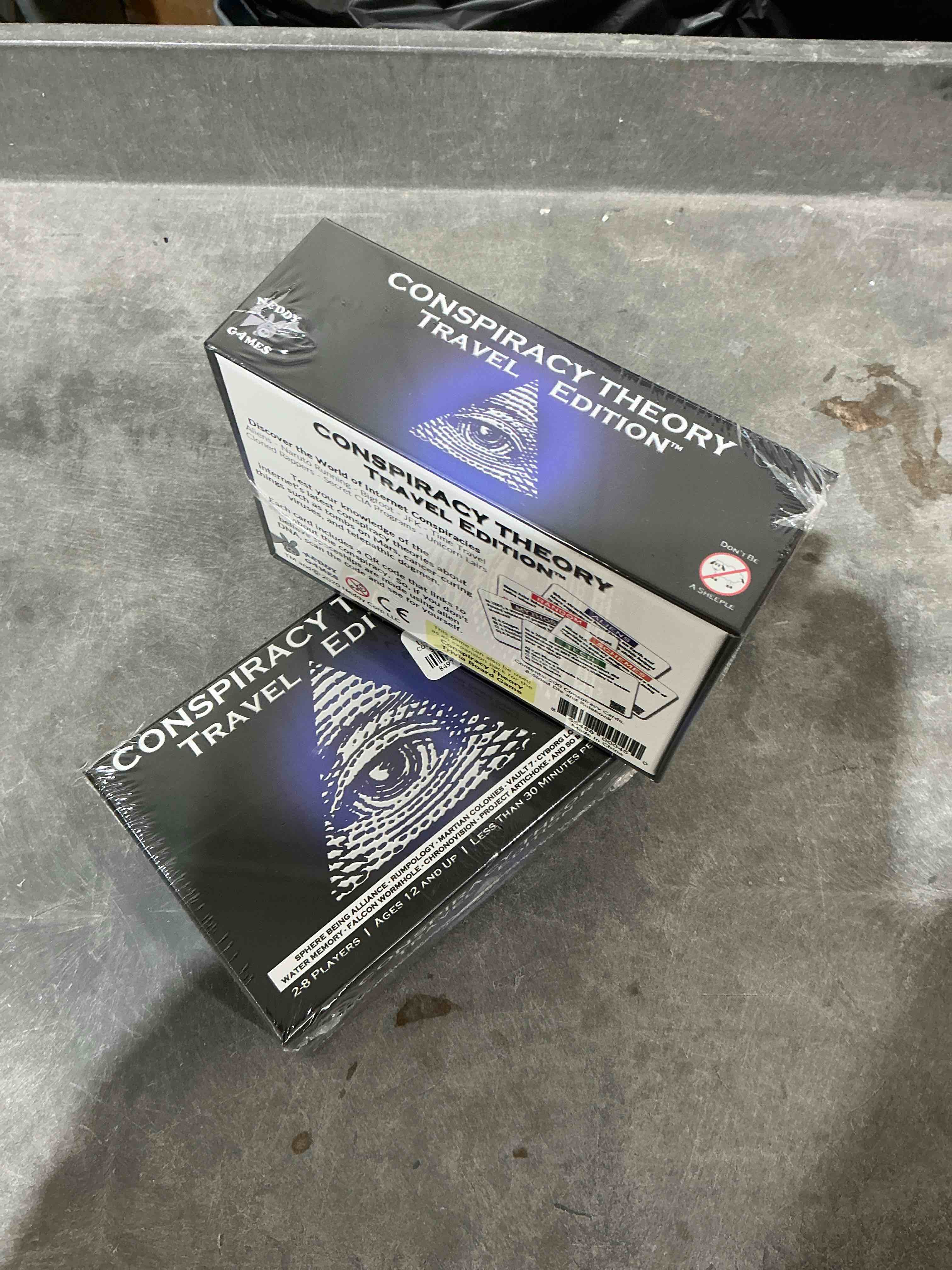 Conspiracy Therapy Travel Edition (2 Sets)