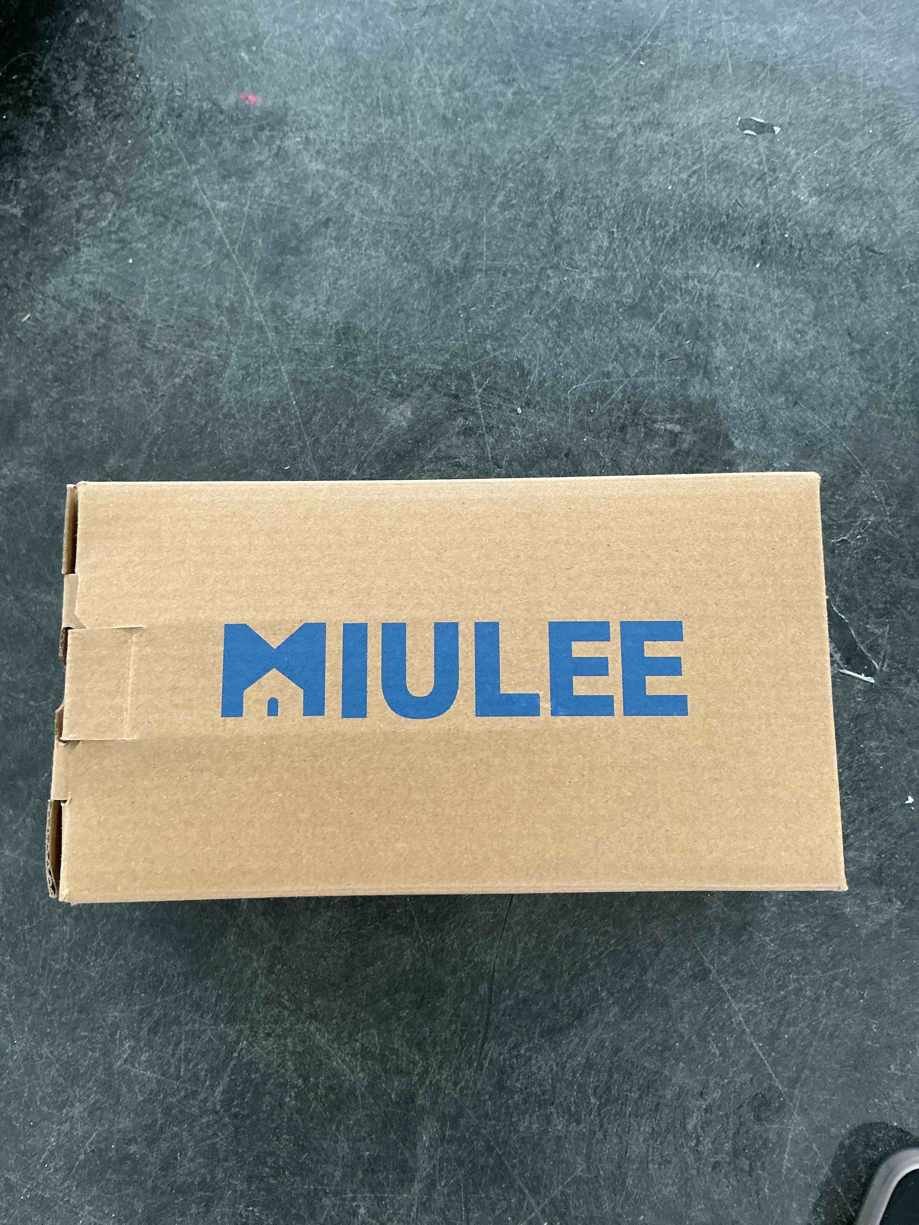 Condition photo showing Good Condition for MIULEE Pack of 2, Velvet Soft Solid Decorative Square Throw Pillow Covers Set Cushion Case for Sofa Bedroom Car 20 x 20 Inch 50 x 50 Cm 20" x 20" (Pack of 2) Eggplant Purple