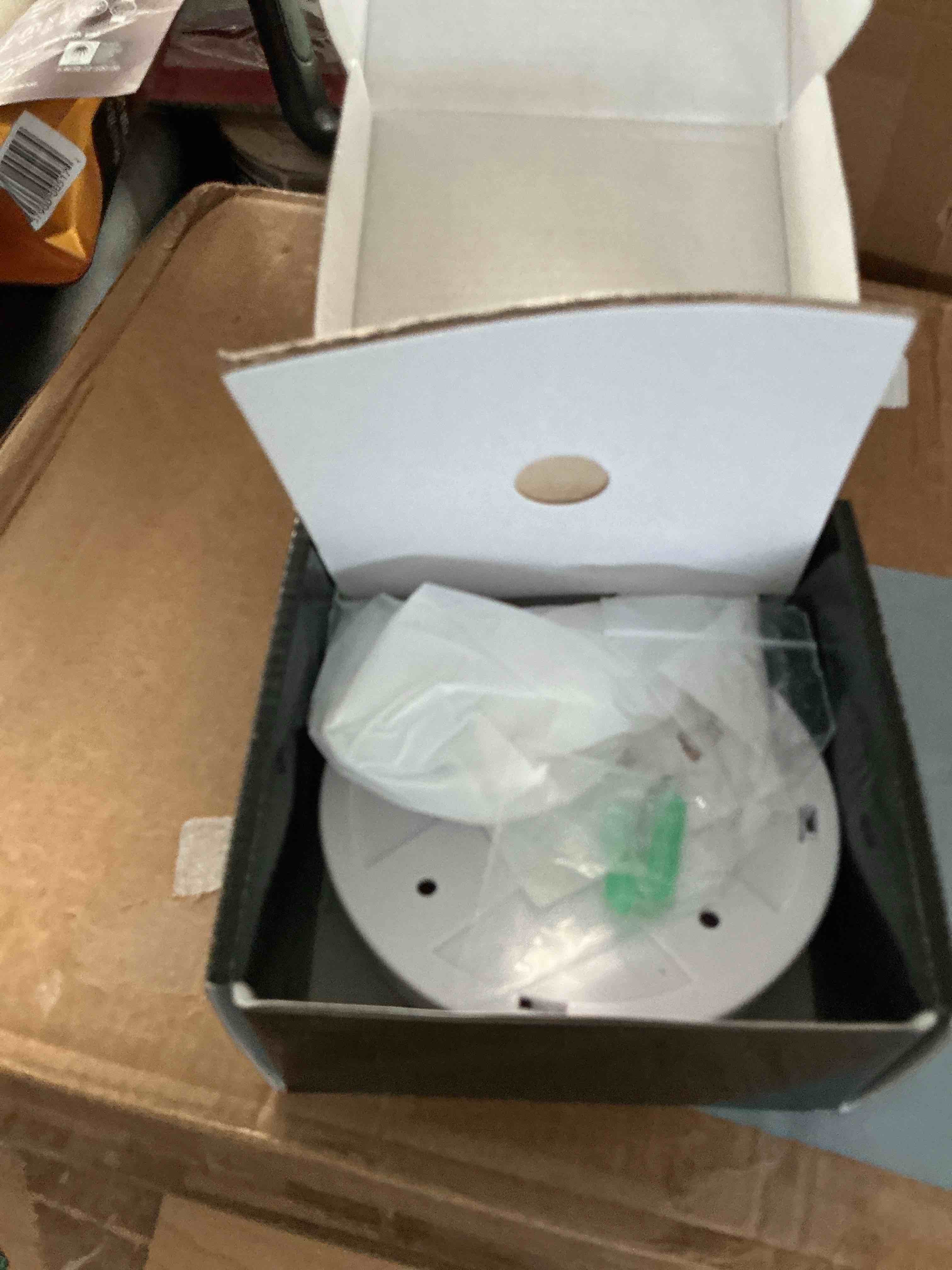 https://s3.amazonaws.com/lotting-images-prod/NonstopDeals/BRN7014172_1789596512500.jpeg