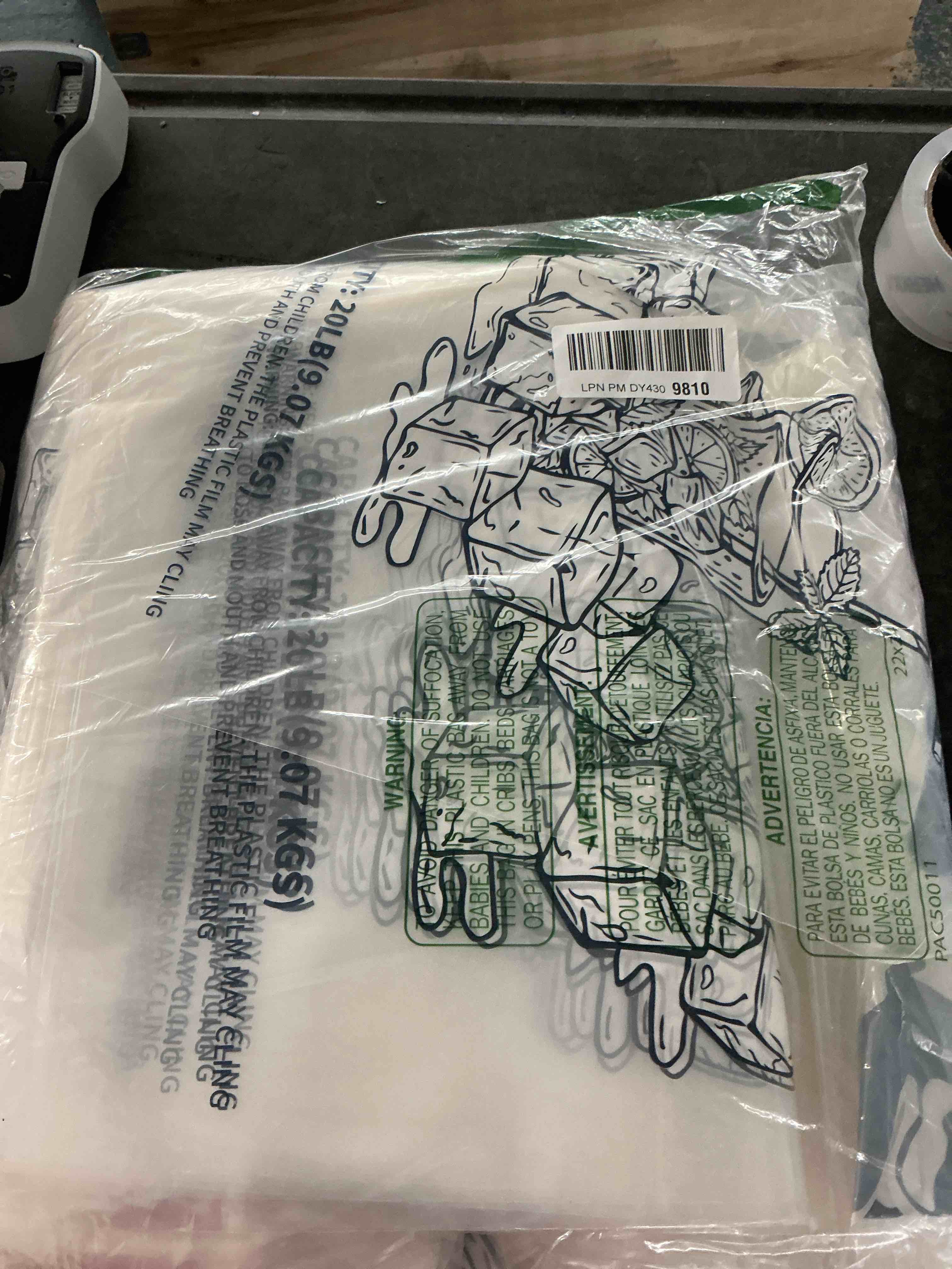 https://s3.amazonaws.com/lotting-images-prod/NonstopDeals/GRA3505009_1759934700803.jpeg