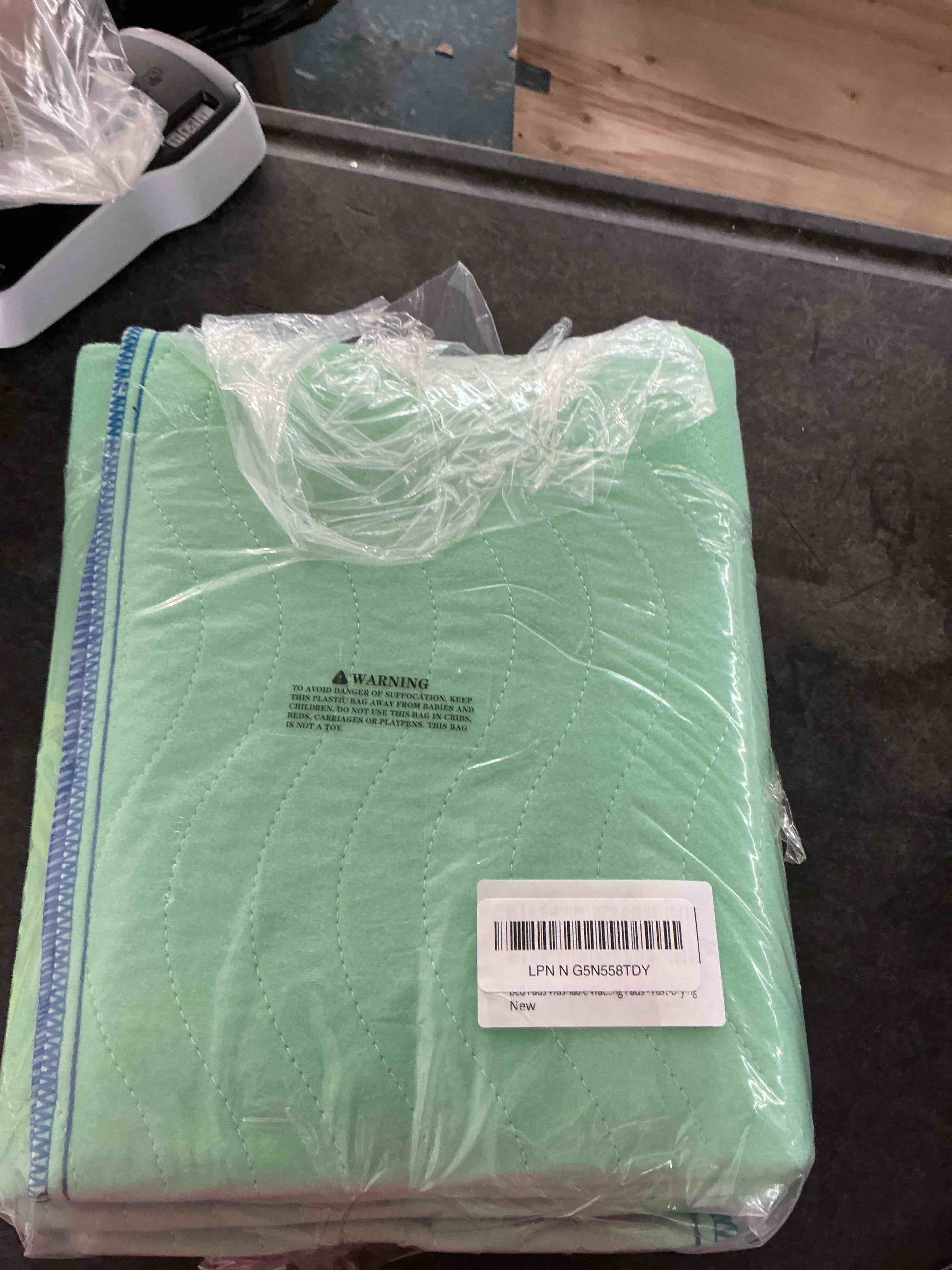https://s3.amazonaws.com/lotting-images-prod/NonstopDeals/GRA3505053_1759941836384.jpeg