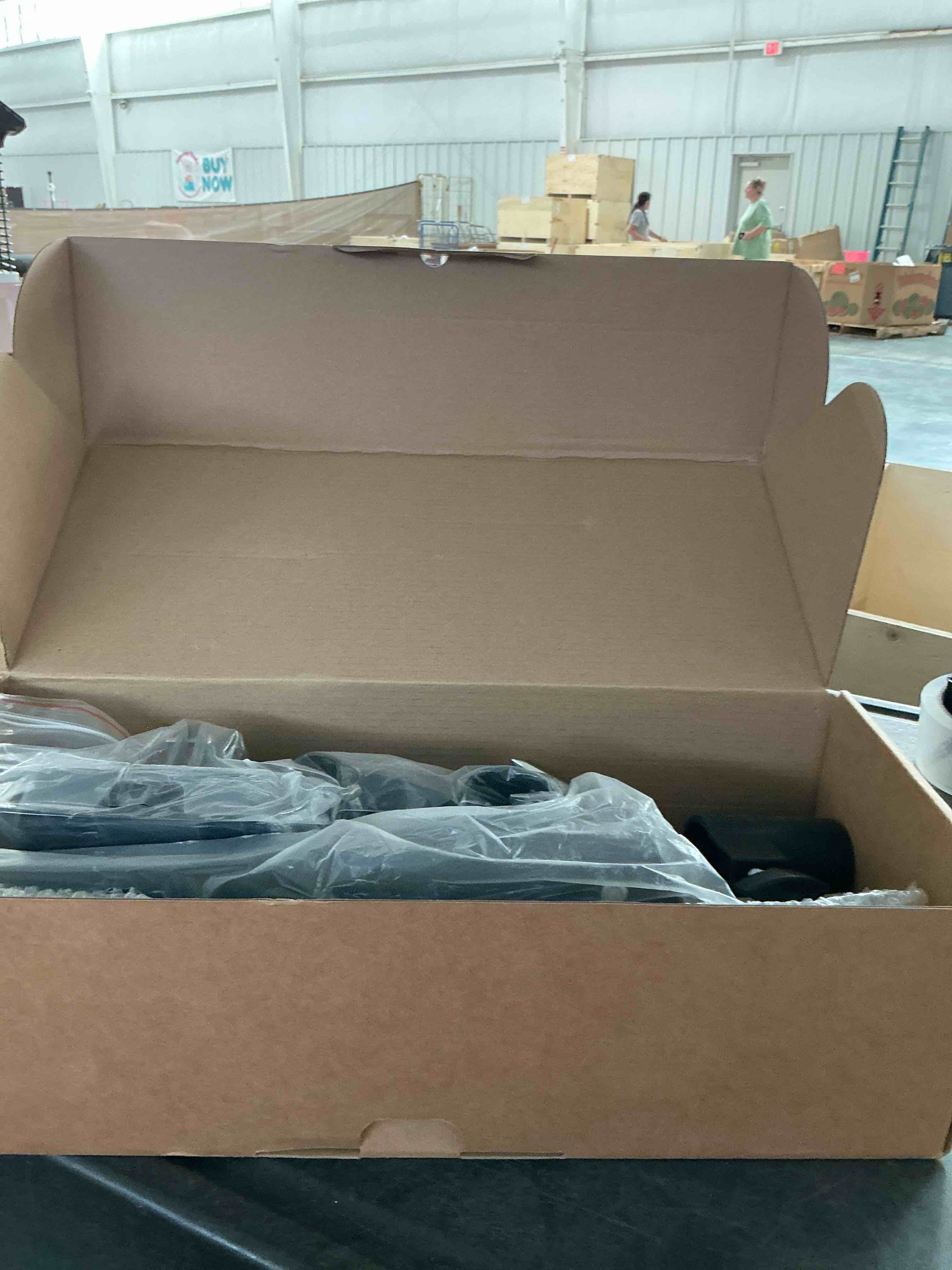 https://s3.amazonaws.com/lotting-images-prod/NonstopDeals/GRA3505095_1759953586495.jpeg