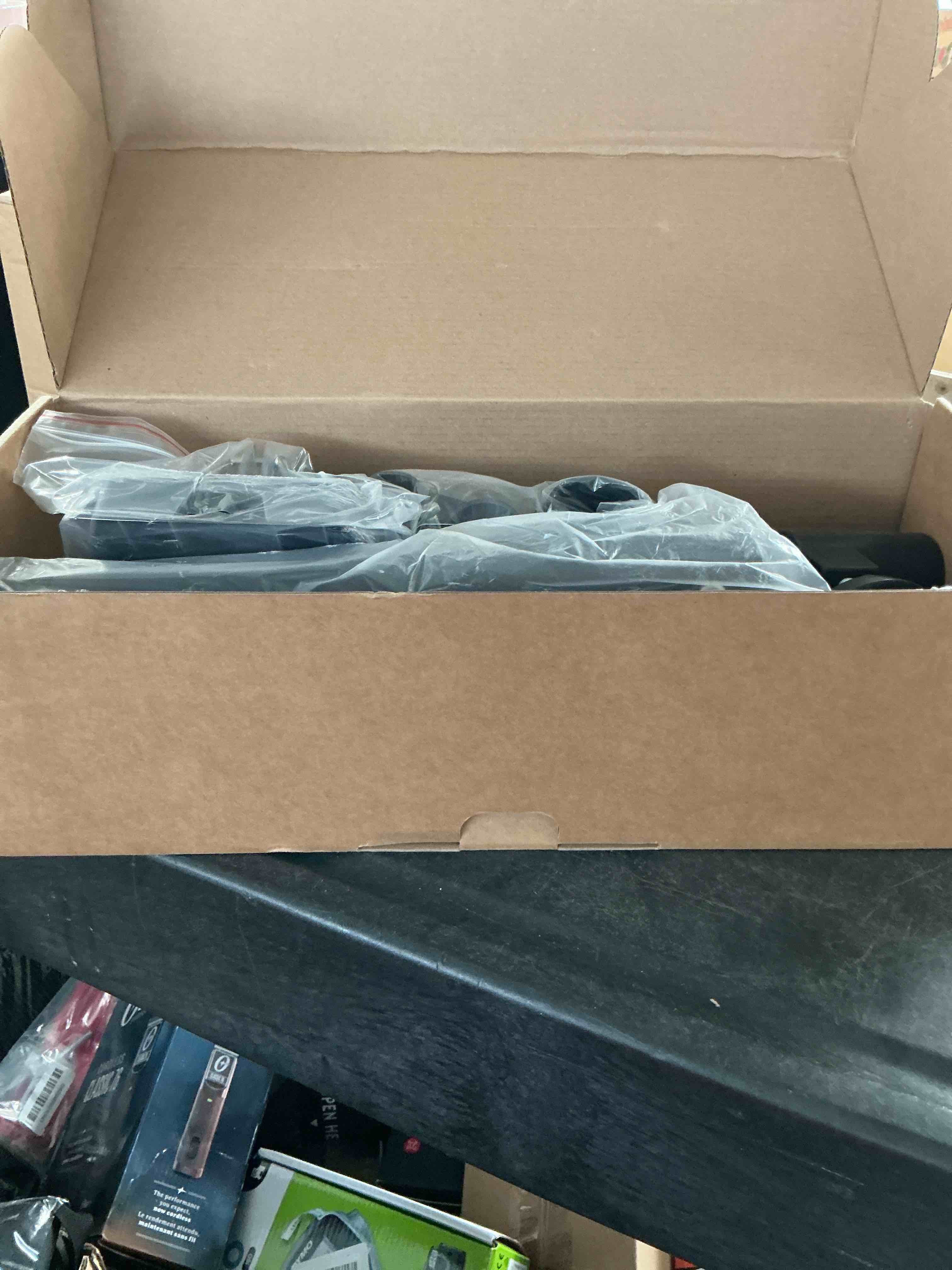 https://s3.amazonaws.com/lotting-images-prod/NonstopDeals/GRA3505095_1759953599077.jpeg