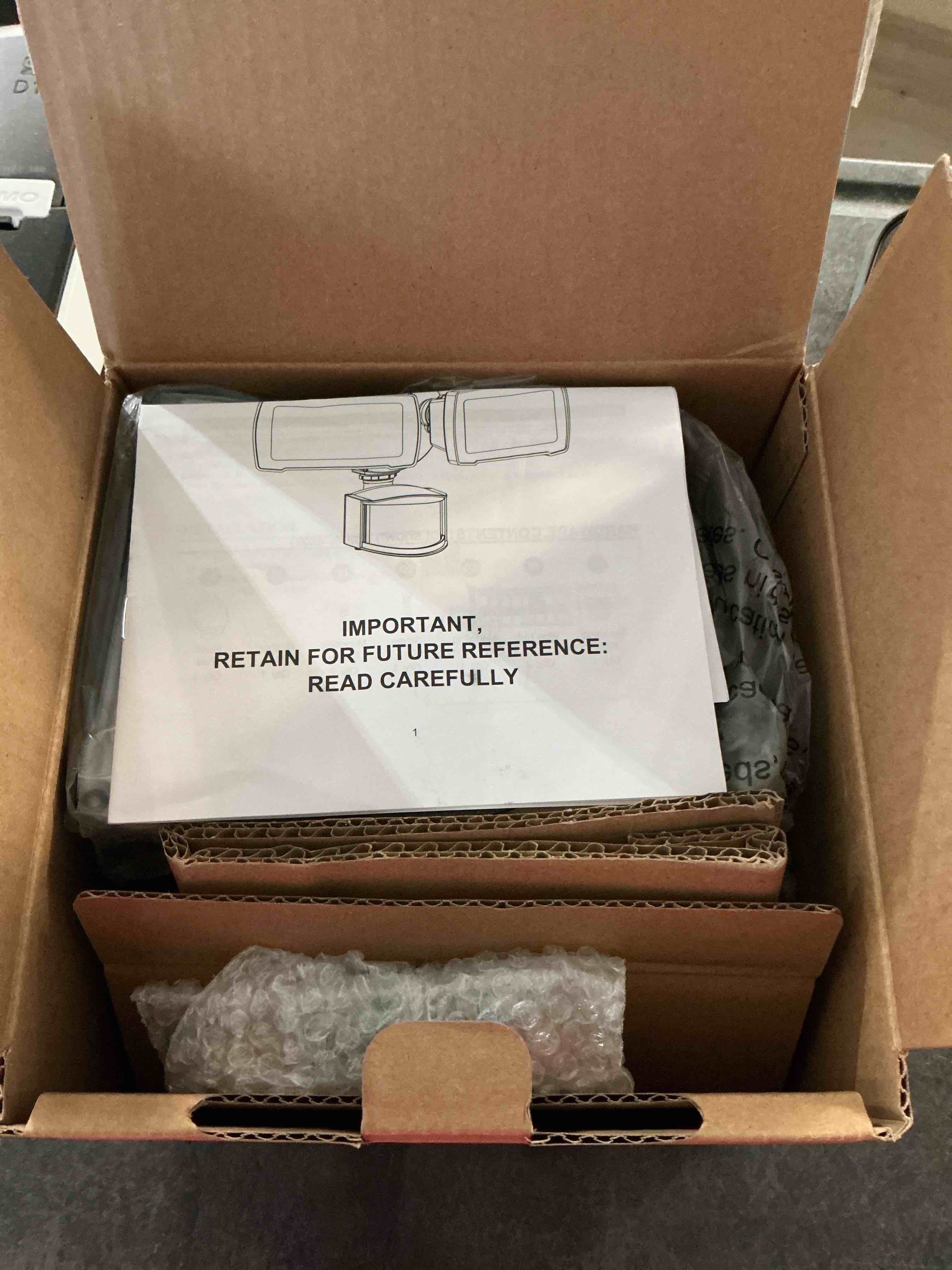 https://s3.amazonaws.com/lotting-images-prod/NonstopDeals/GRA3505138_1759962753342.jpeg