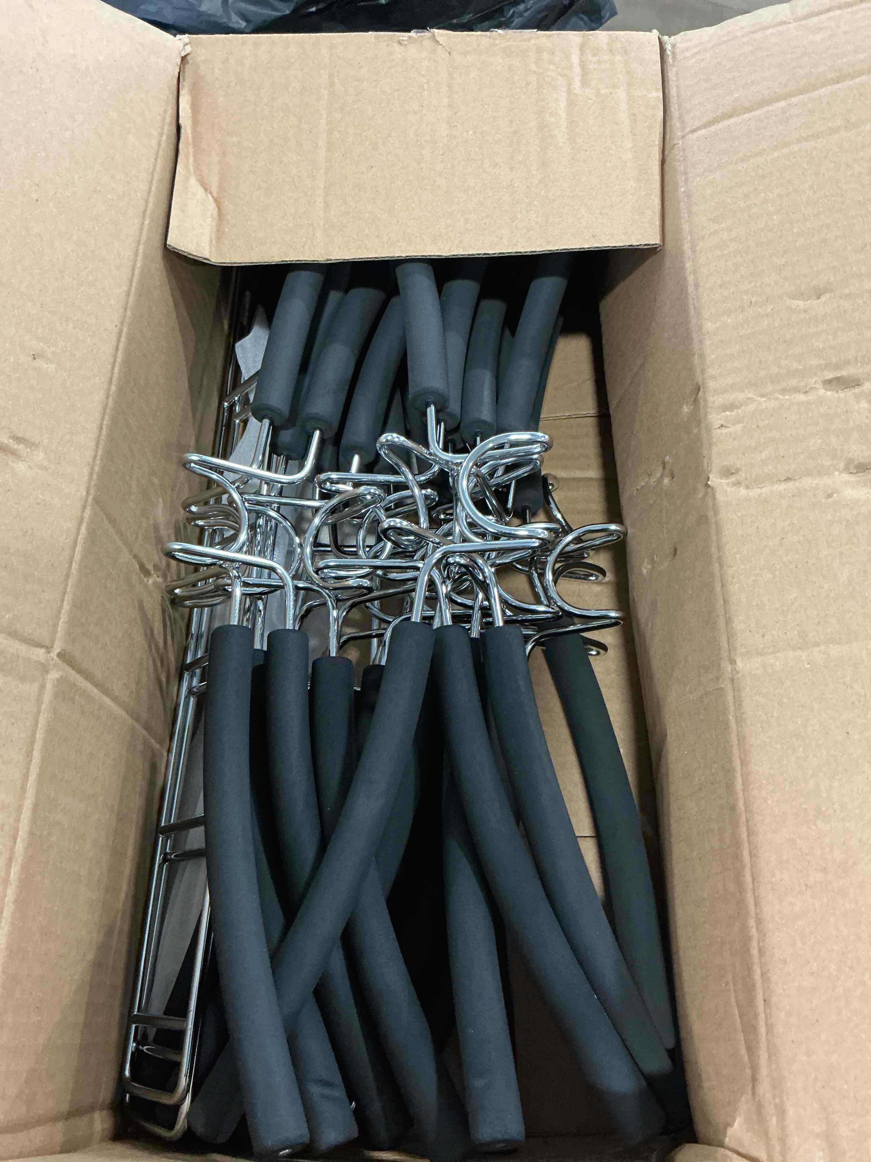 https://s3.amazonaws.com/lotting-images-prod/NonstopDeals/GRA3505159_1760025039116.jpeg