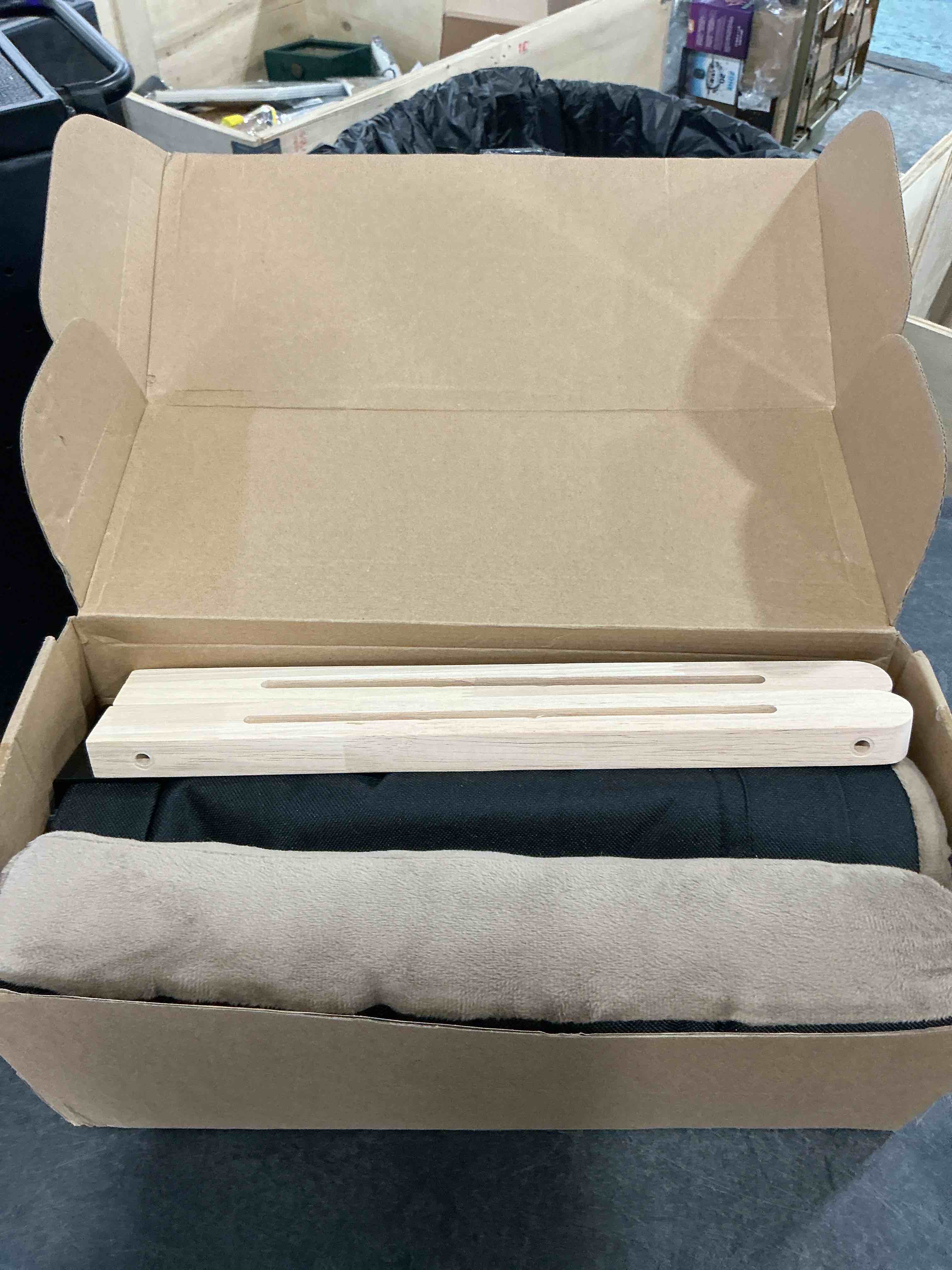 https://s3.amazonaws.com/lotting-images-prod/NonstopDeals/GRA3505162_1760025400780.jpeg