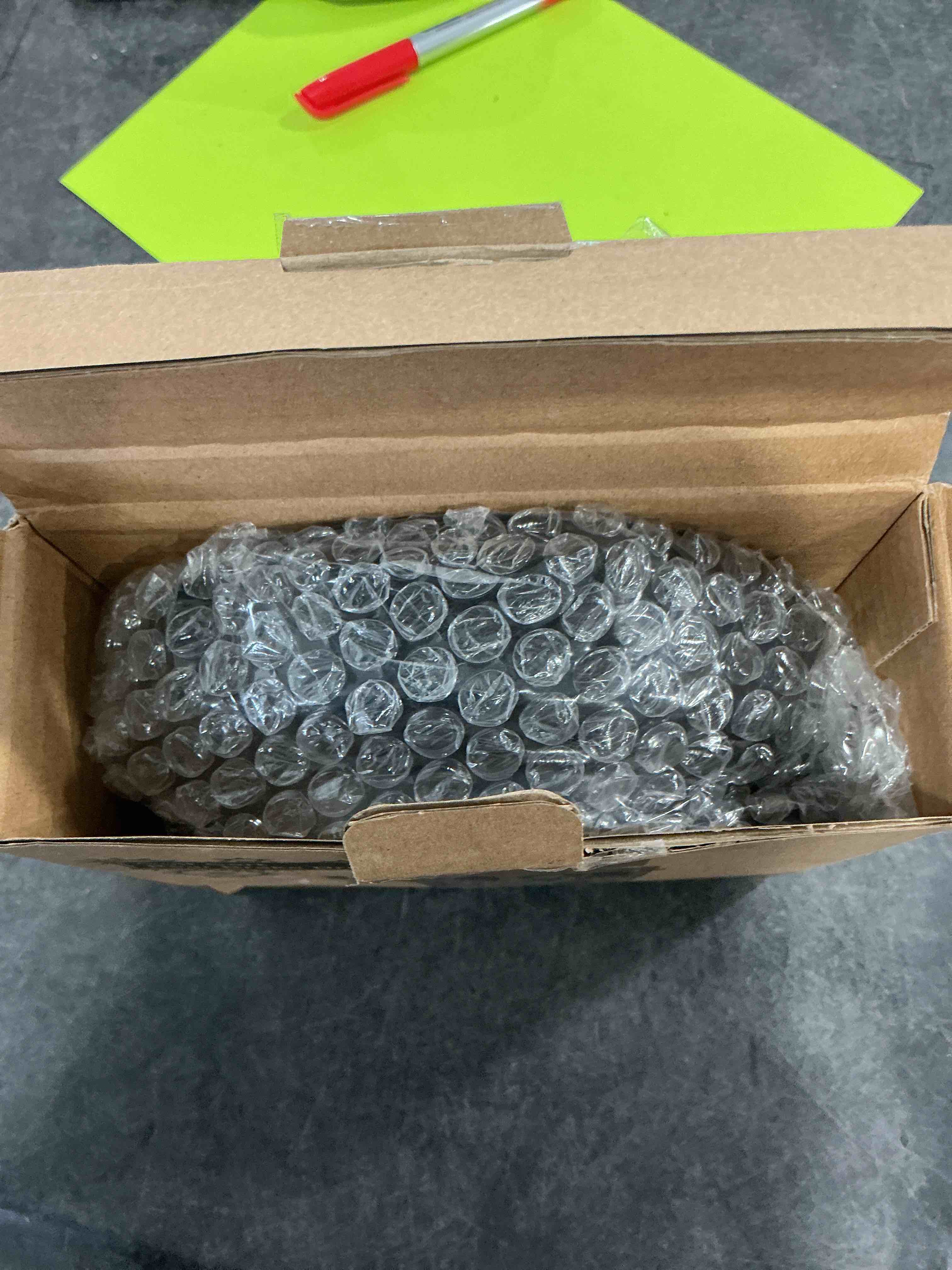 https://s3.amazonaws.com/lotting-images-prod/NonstopDeals/GRA3505167_1760025954449.jpeg