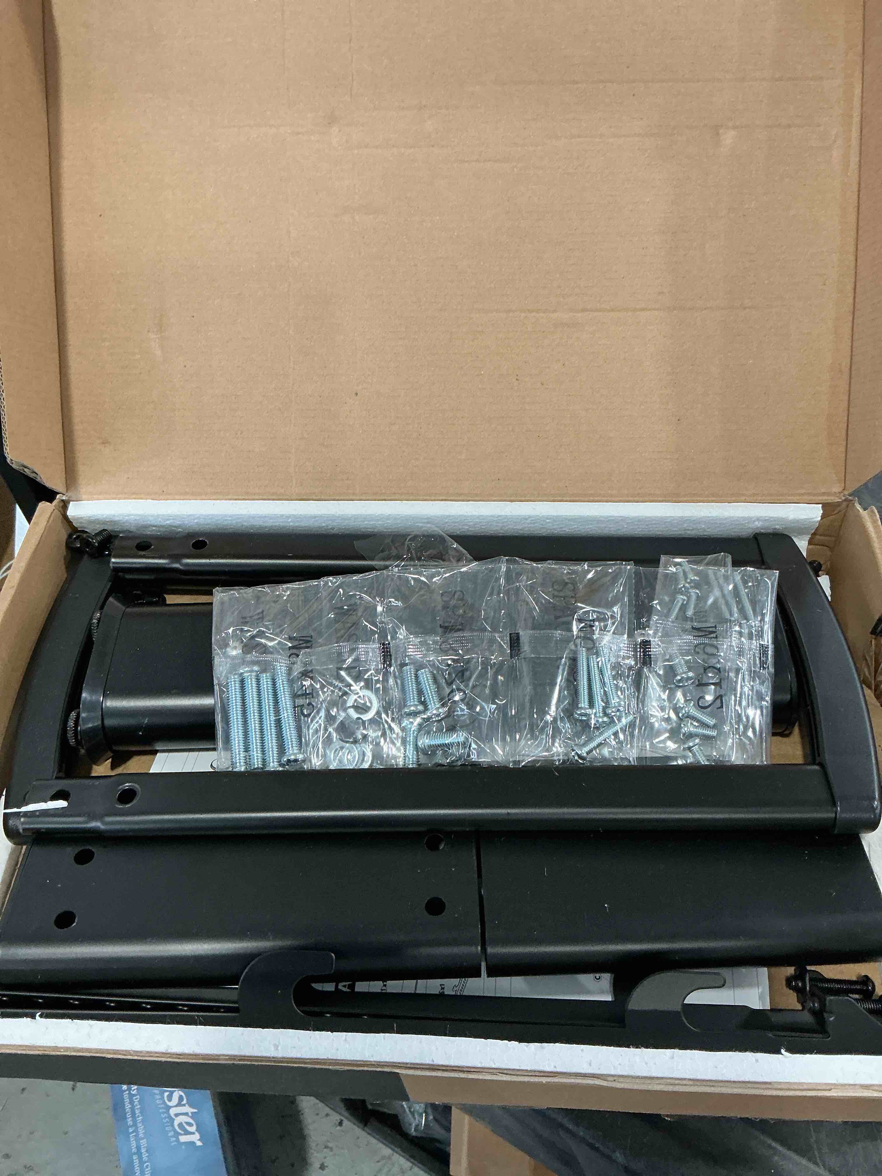 https://s3.amazonaws.com/lotting-images-prod/NonstopDeals/GRA3505183_1760029421294.jpeg