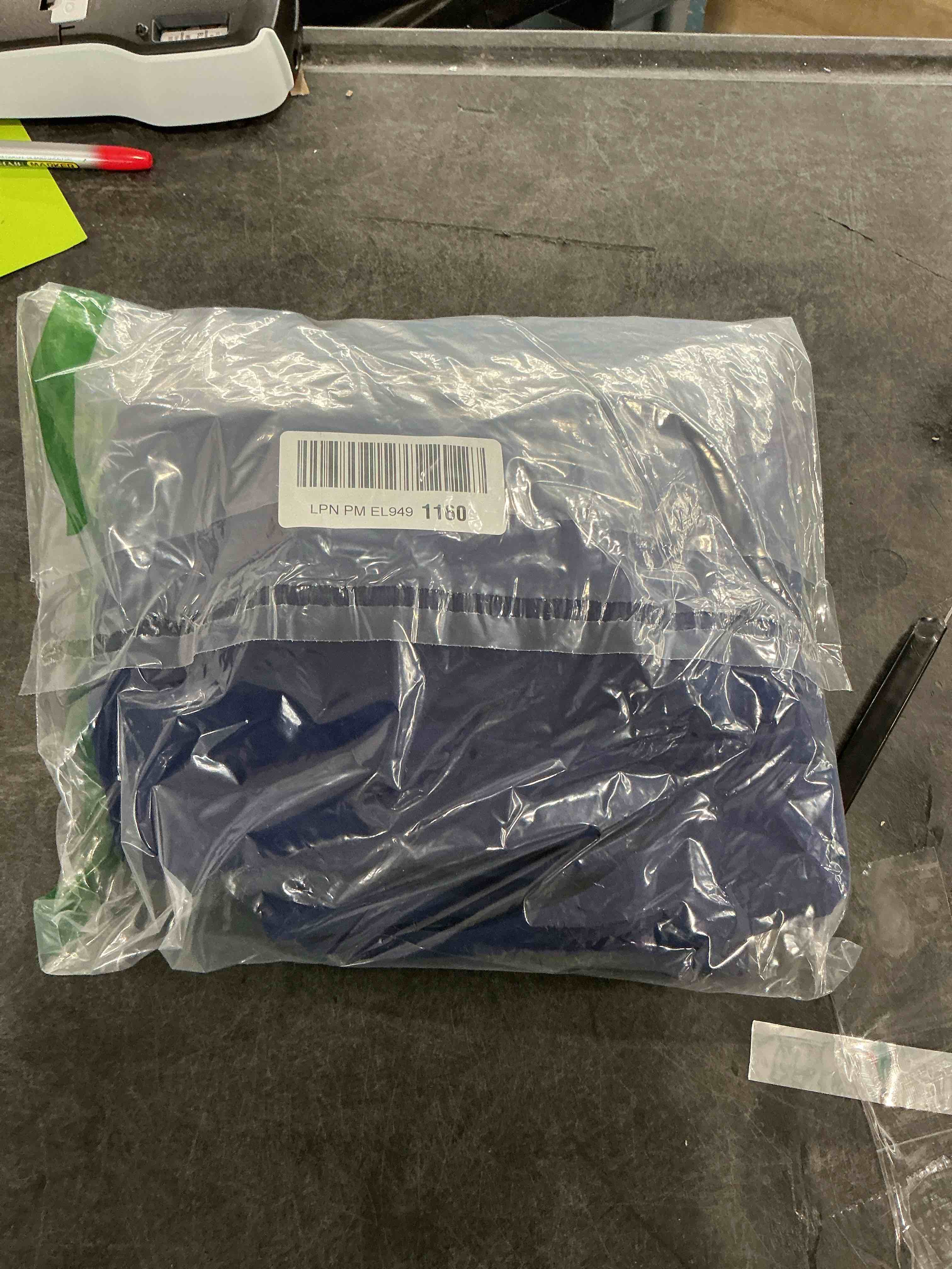 https://s3.amazonaws.com/lotting-images-prod/NonstopDeals/GRA3505191_1760030503225.jpeg