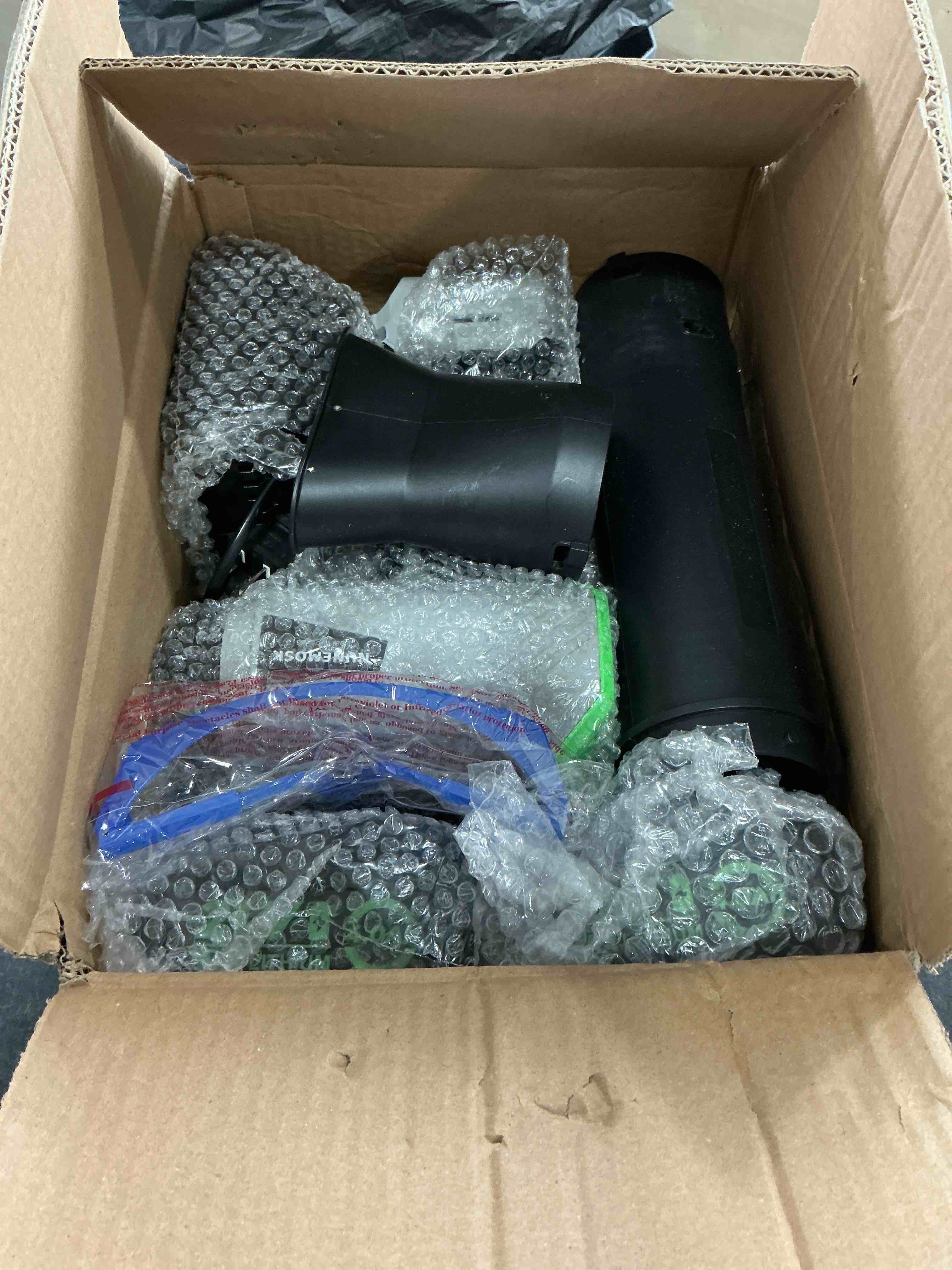 https://s3.amazonaws.com/lotting-images-prod/NonstopDeals/GRA3505197_1760031860394.jpeg