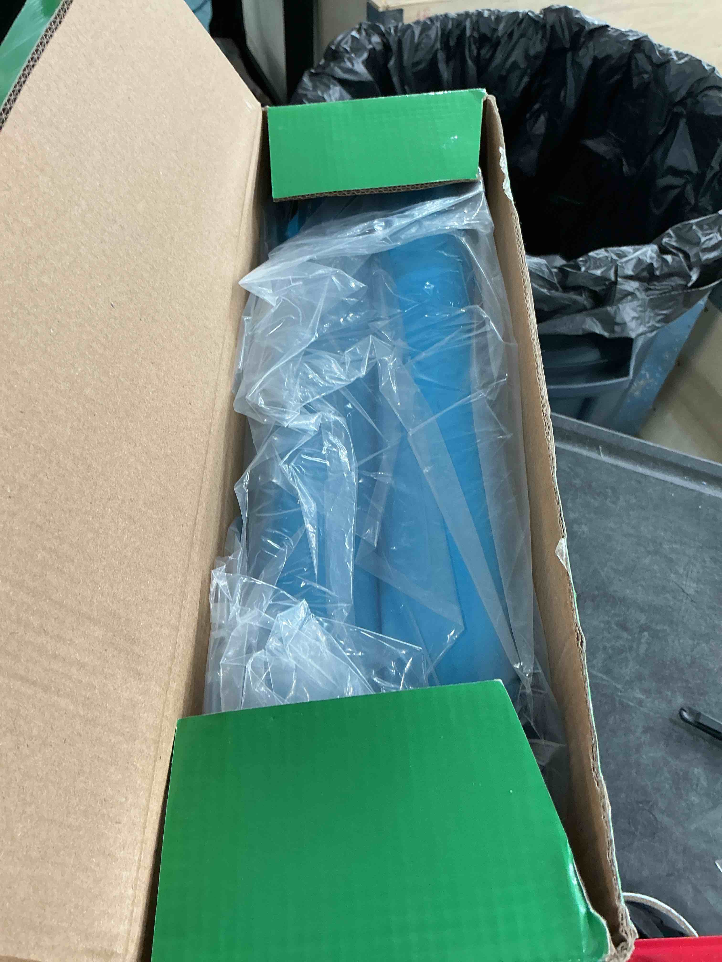 https://s3.amazonaws.com/lotting-images-prod/NonstopDeals/GRA3505222_1760037546405.jpeg