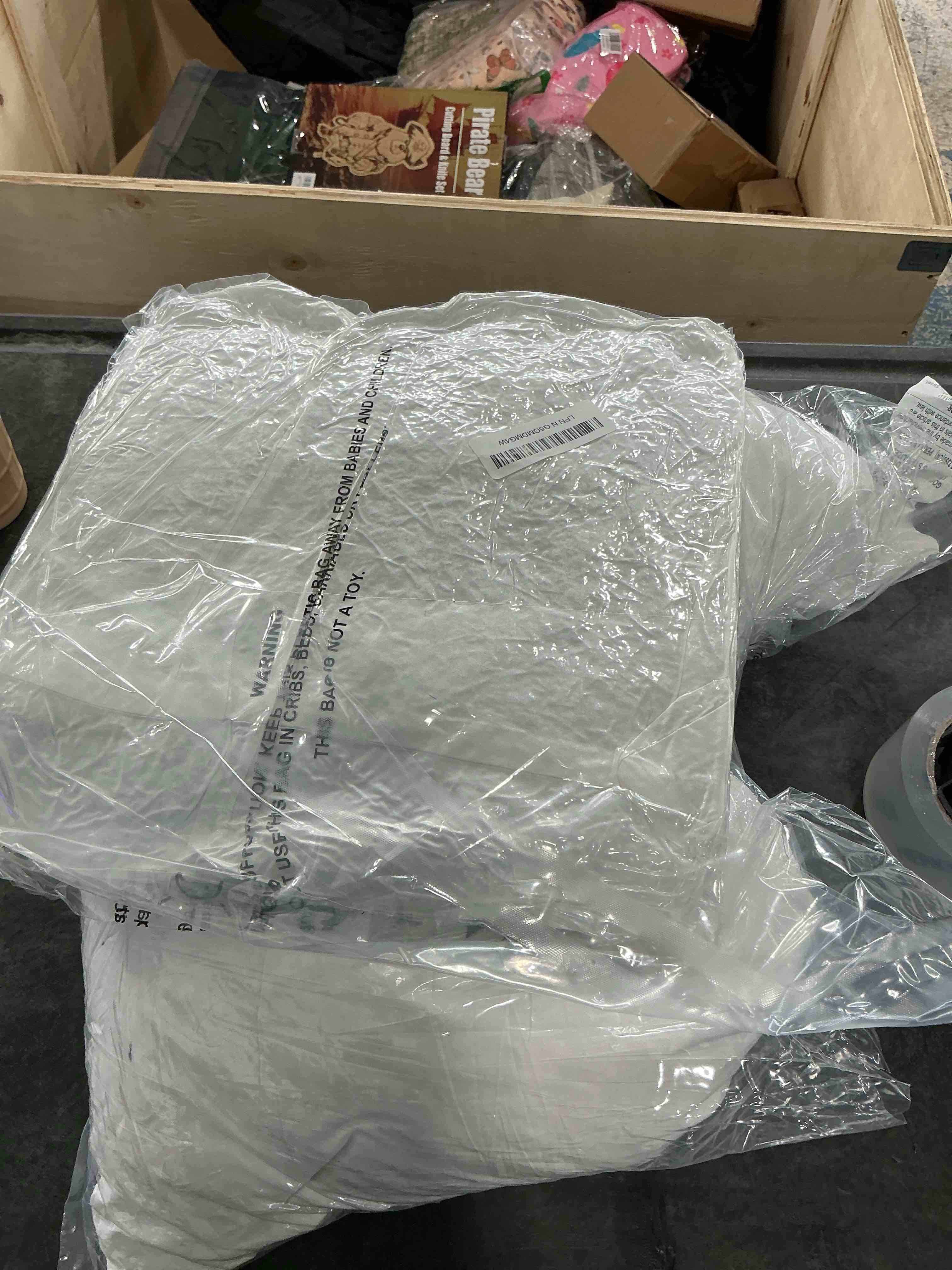 https://s3.amazonaws.com/lotting-images-prod/NonstopDeals/GRA3505227_1760040037525.jpeg