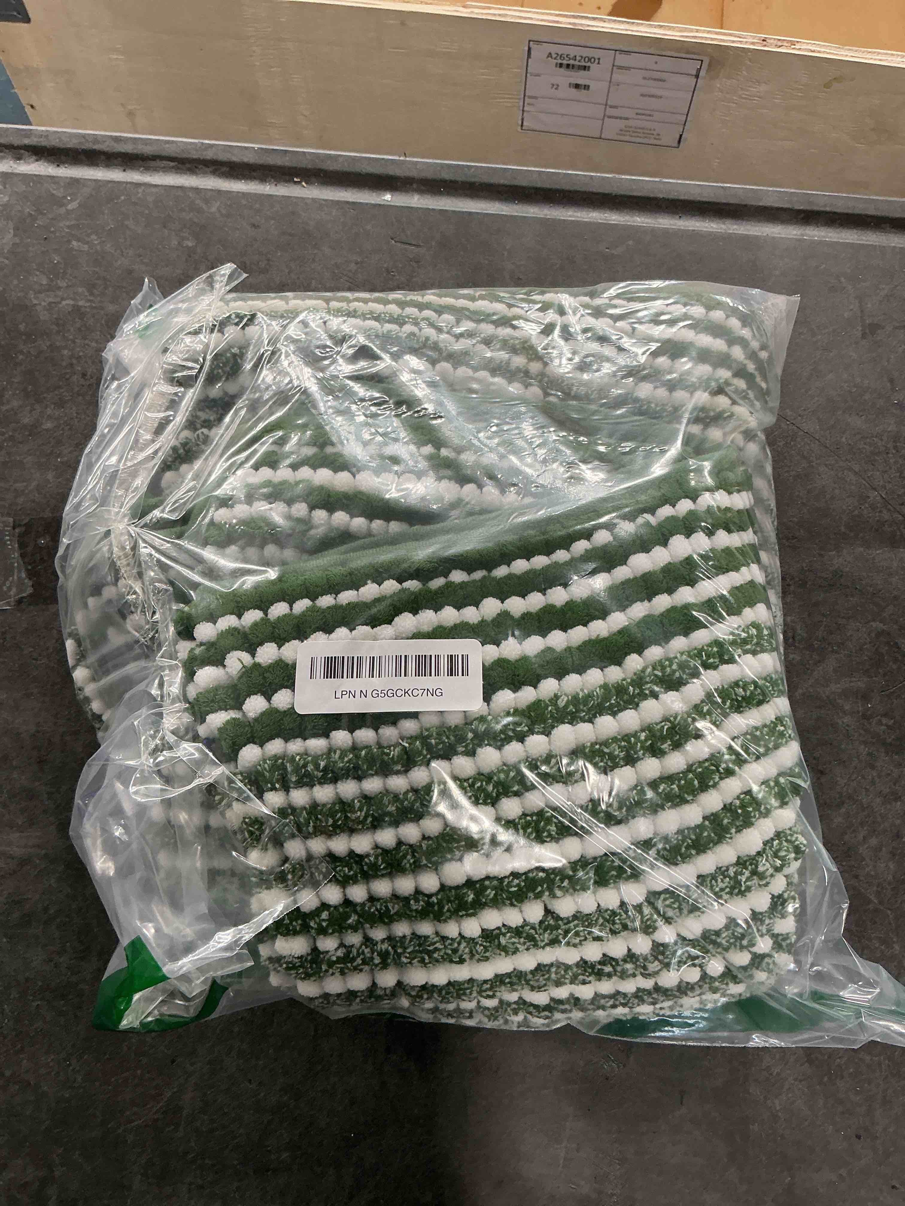 https://s3.amazonaws.com/lotting-images-prod/NonstopDeals/GRA3505246_1760042819364.jpeg