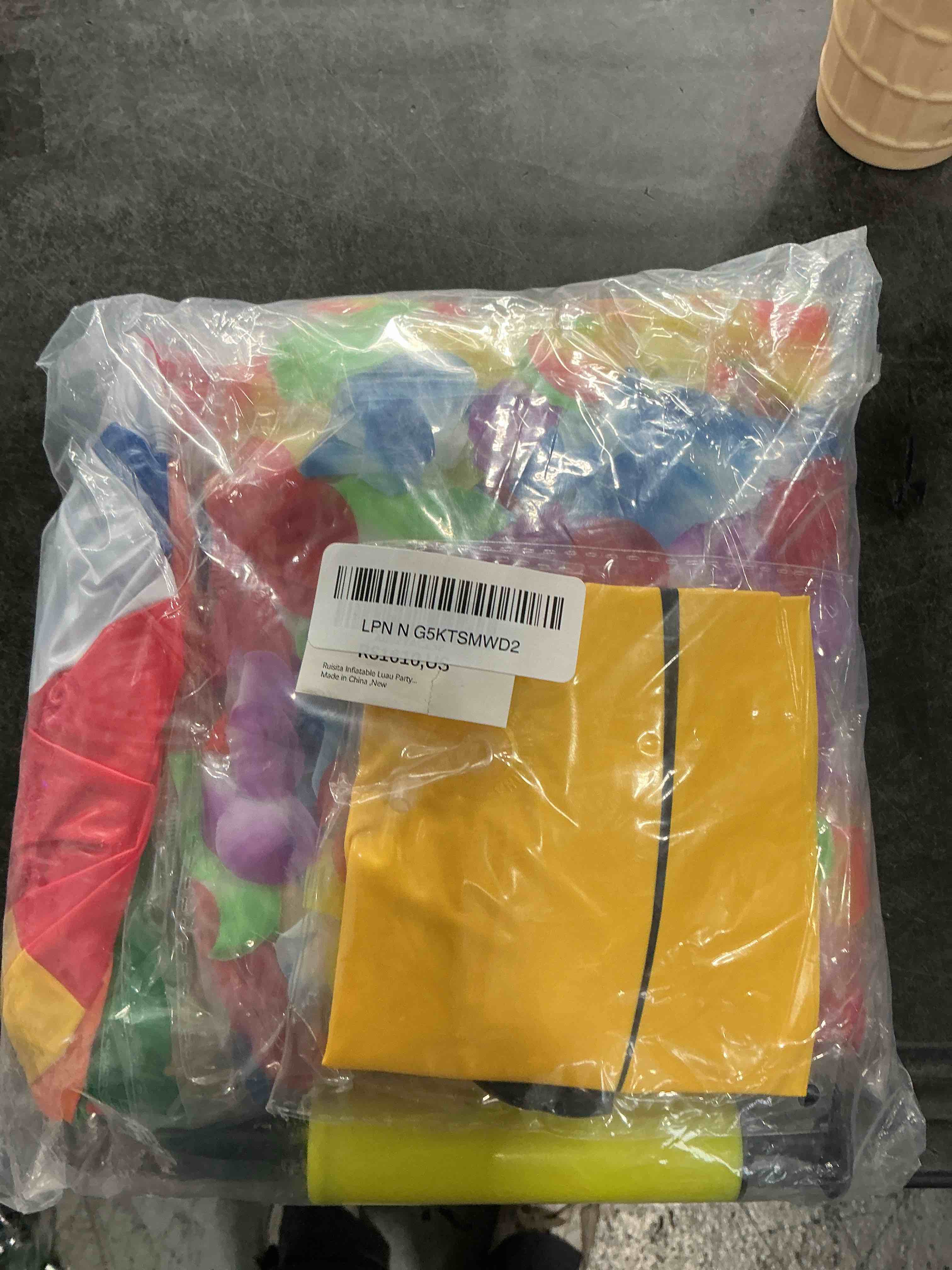 https://s3.amazonaws.com/lotting-images-prod/NonstopDeals/GRA3505258_1760044550275.jpeg