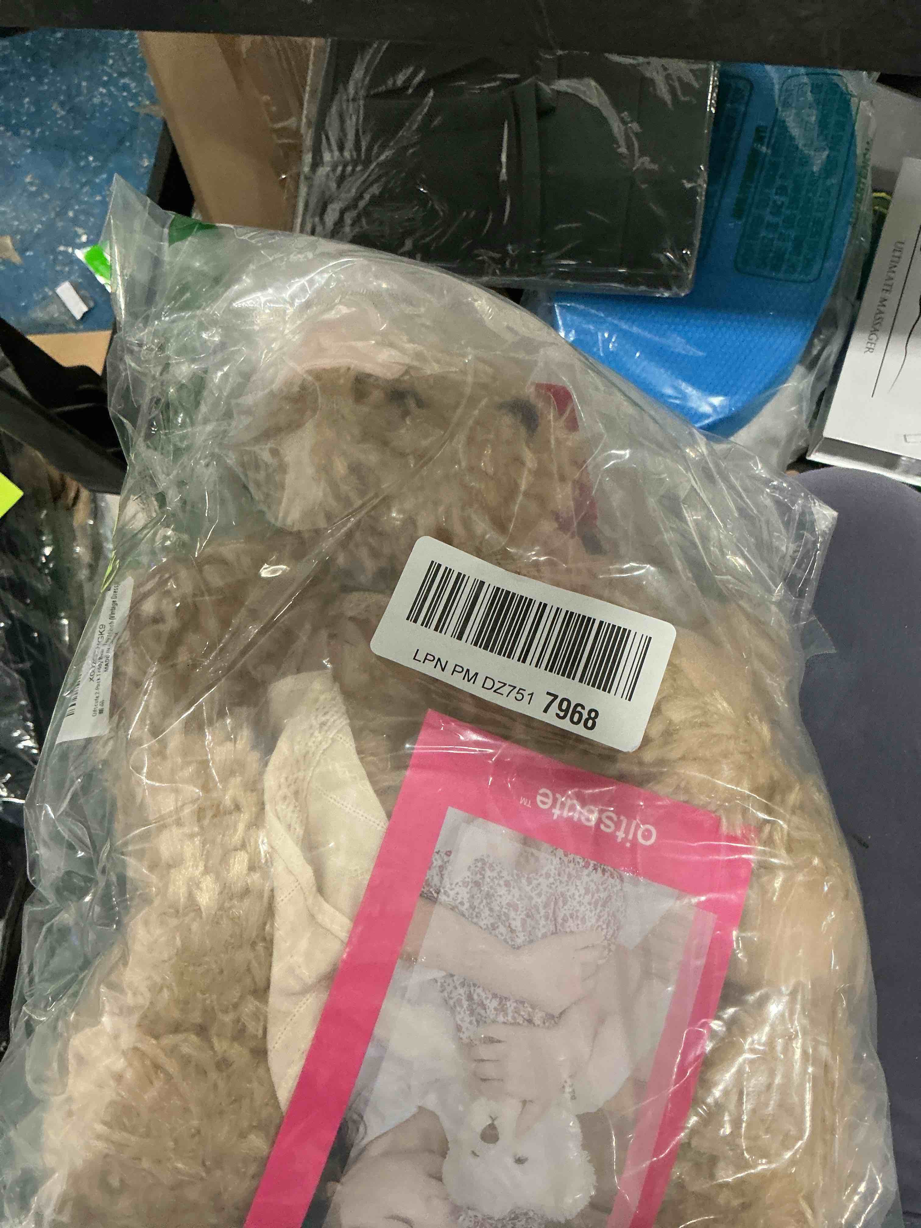 https://s3.amazonaws.com/lotting-images-prod/NonstopDeals/GRA3505272_1760046424226.jpeg