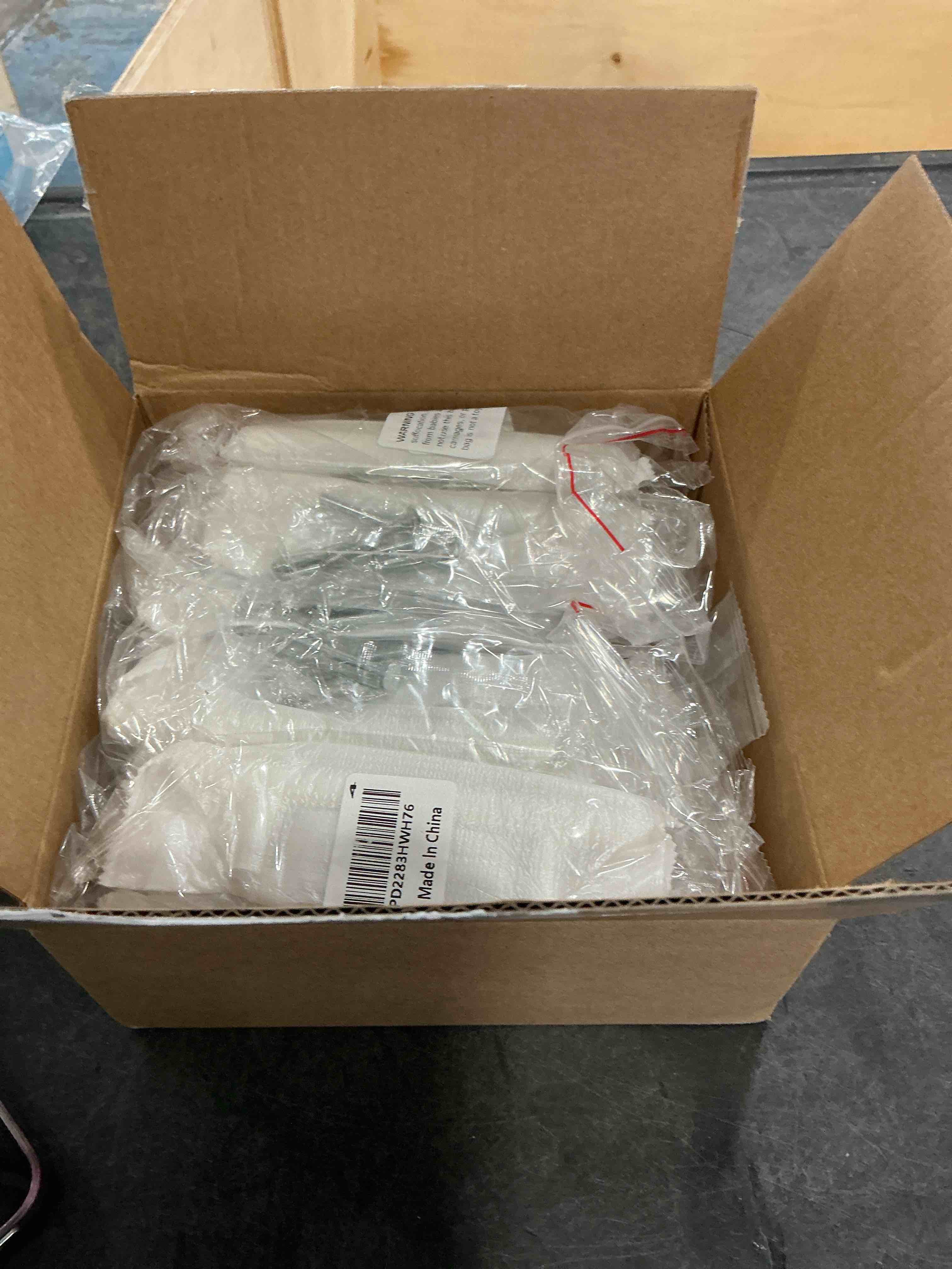 https://s3.amazonaws.com/lotting-images-prod/NonstopDeals/GRA3505336_1760112899498.jpeg