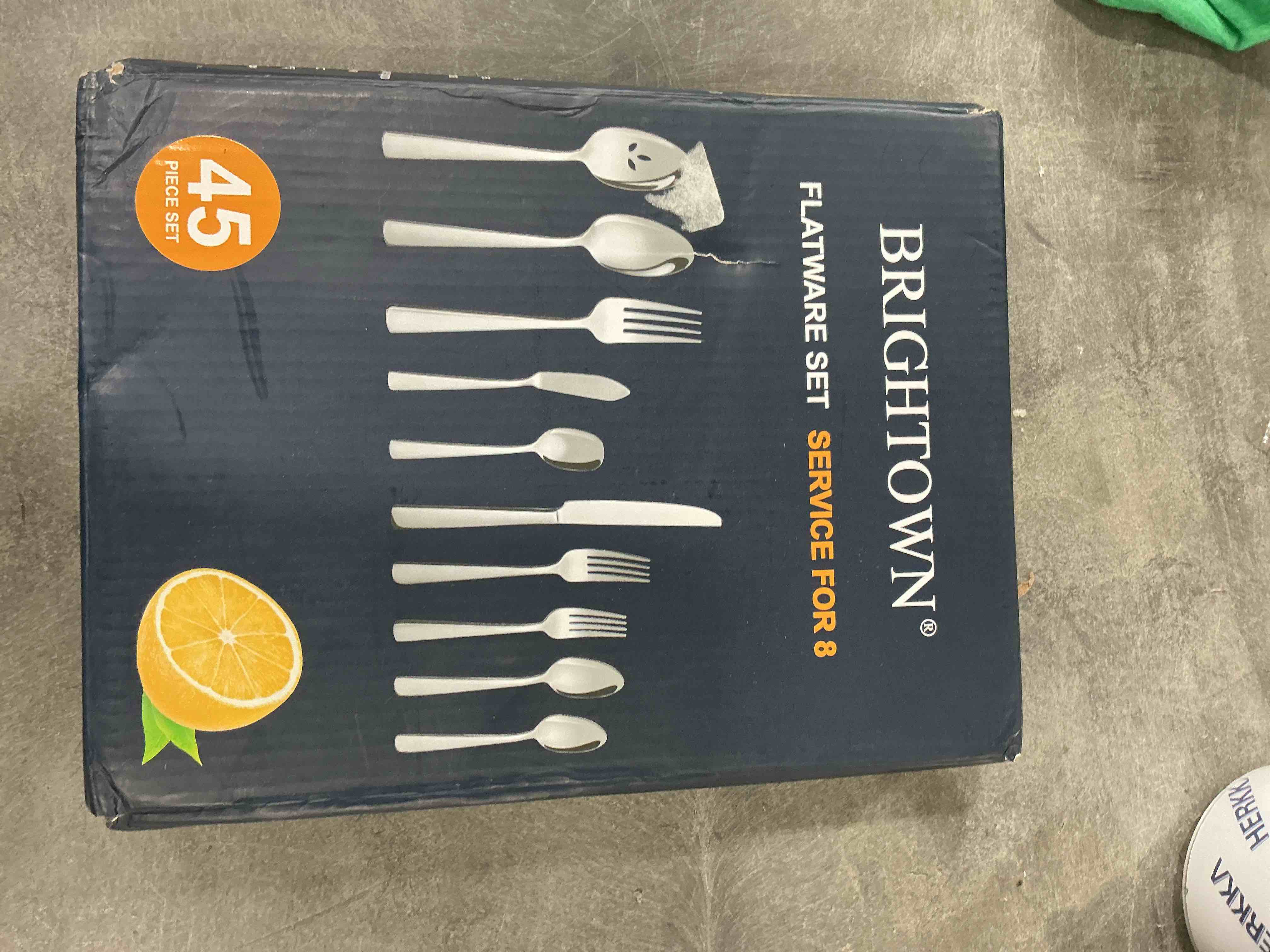 https://s3.amazonaws.com/lotting-images-prod/NonstopDeals/GRA3505376_1760126707803.jpeg
