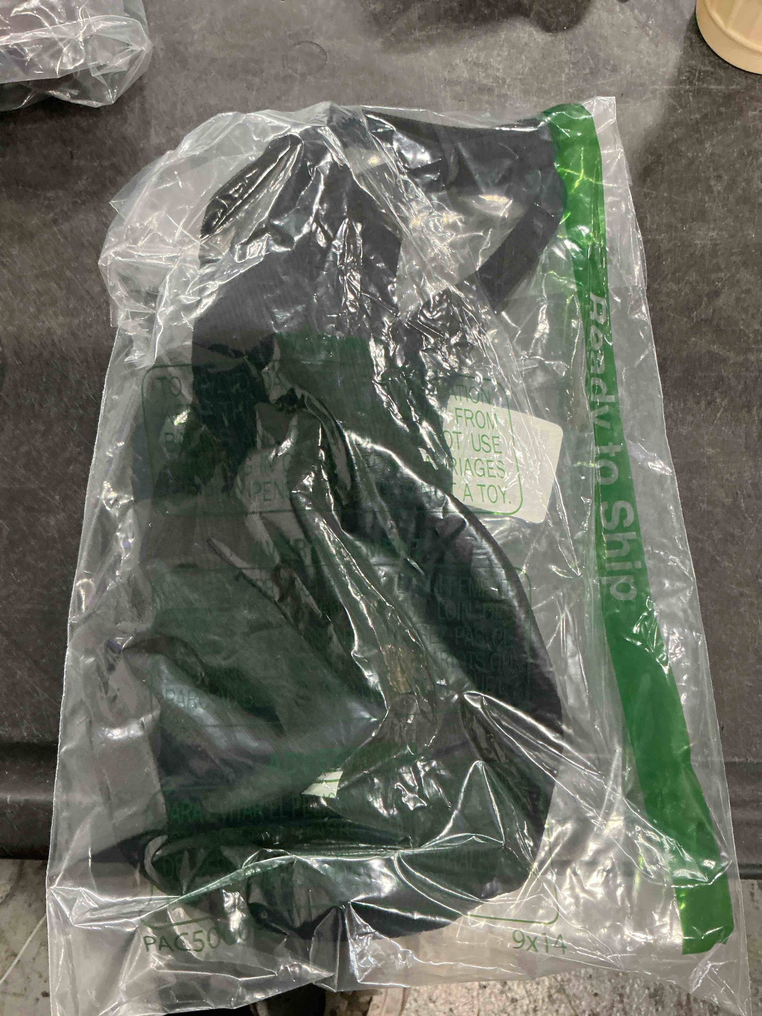 https://s3.amazonaws.com/lotting-images-prod/NonstopDeals/GRA3505450_1760127818351.jpeg