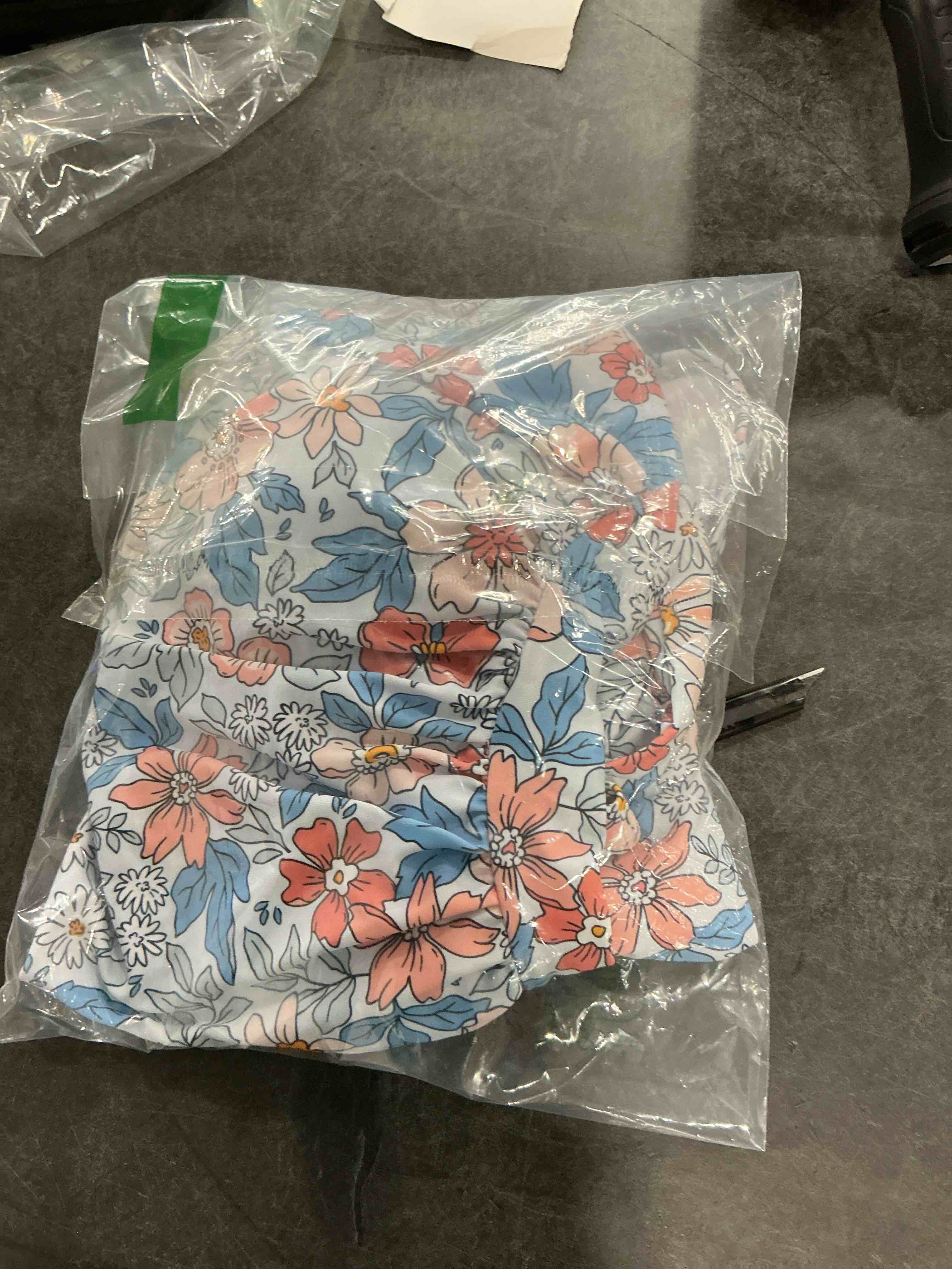 https://s3.amazonaws.com/lotting-images-prod/NonstopDeals/GRA3505454_1760128044870.jpeg