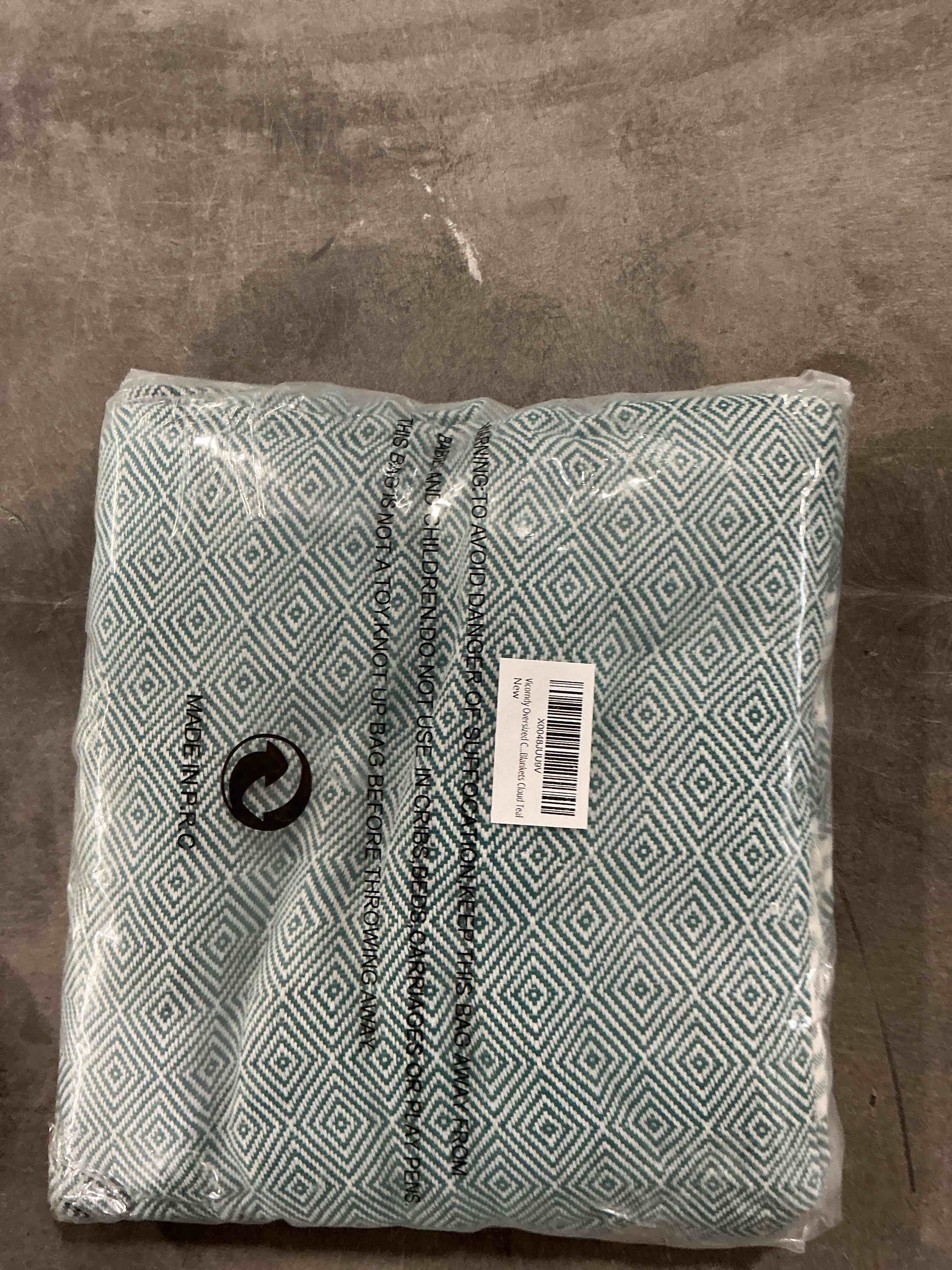 https://s3.amazonaws.com/lotting-images-prod/NonstopDeals/GRA3505475_1760132874630.jpeg
