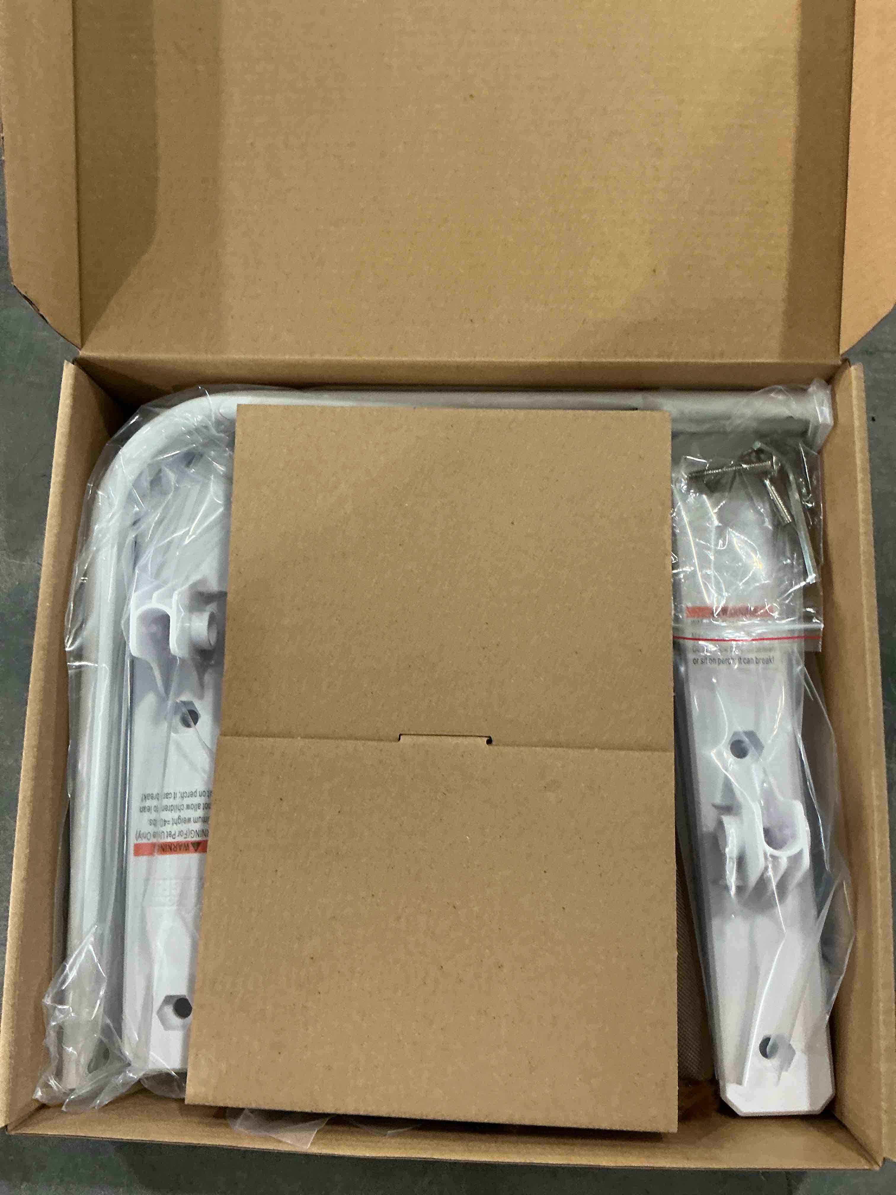 https://s3.amazonaws.com/lotting-images-prod/NonstopDeals/GRA3505479_1760132449982.jpeg