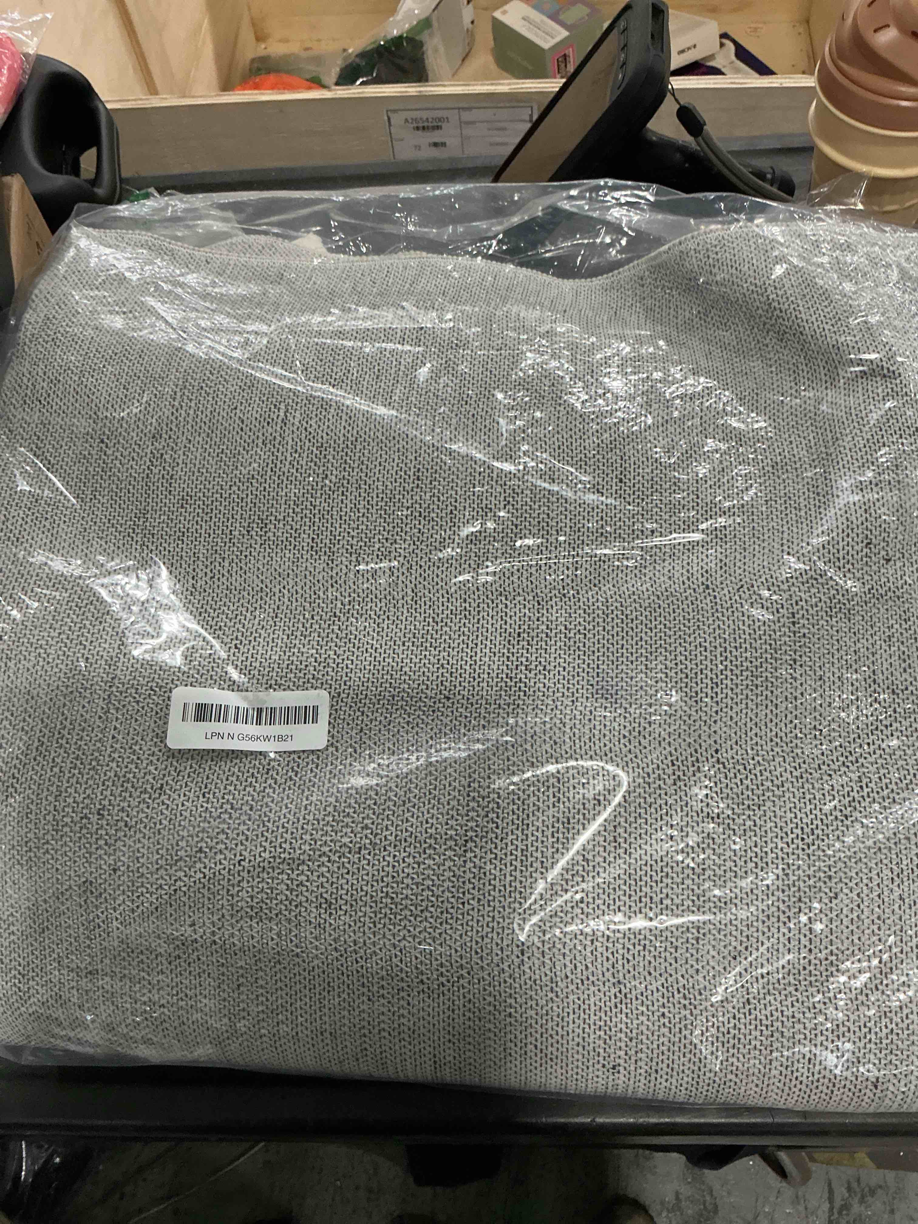 https://s3.amazonaws.com/lotting-images-prod/NonstopDeals/GRA3505490_1760132296751.jpeg