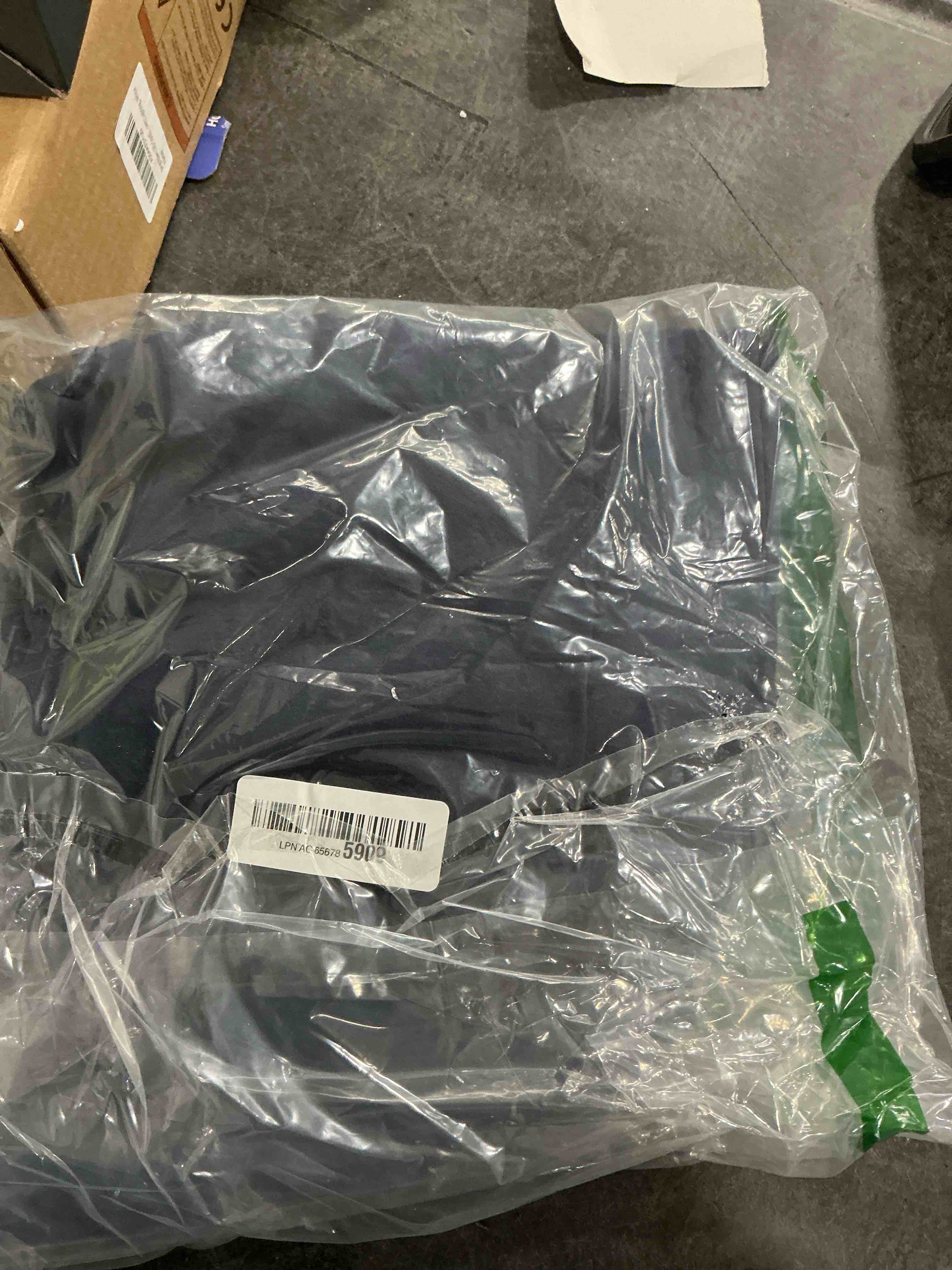 https://s3.amazonaws.com/lotting-images-prod/NonstopDeals/GRA3505498_1760132901641.jpeg