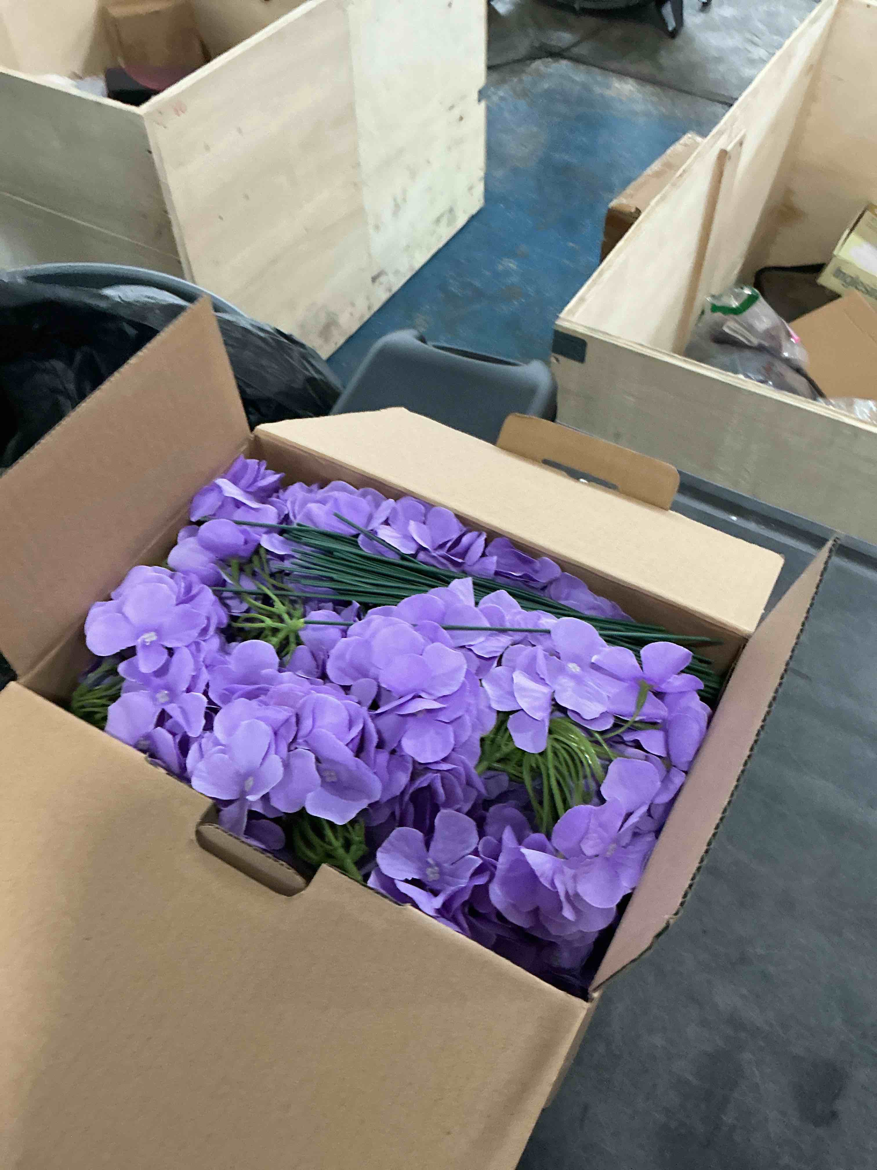 https://s3.amazonaws.com/lotting-images-prod/NonstopDeals/GRA3505657_1760375687273.jpeg