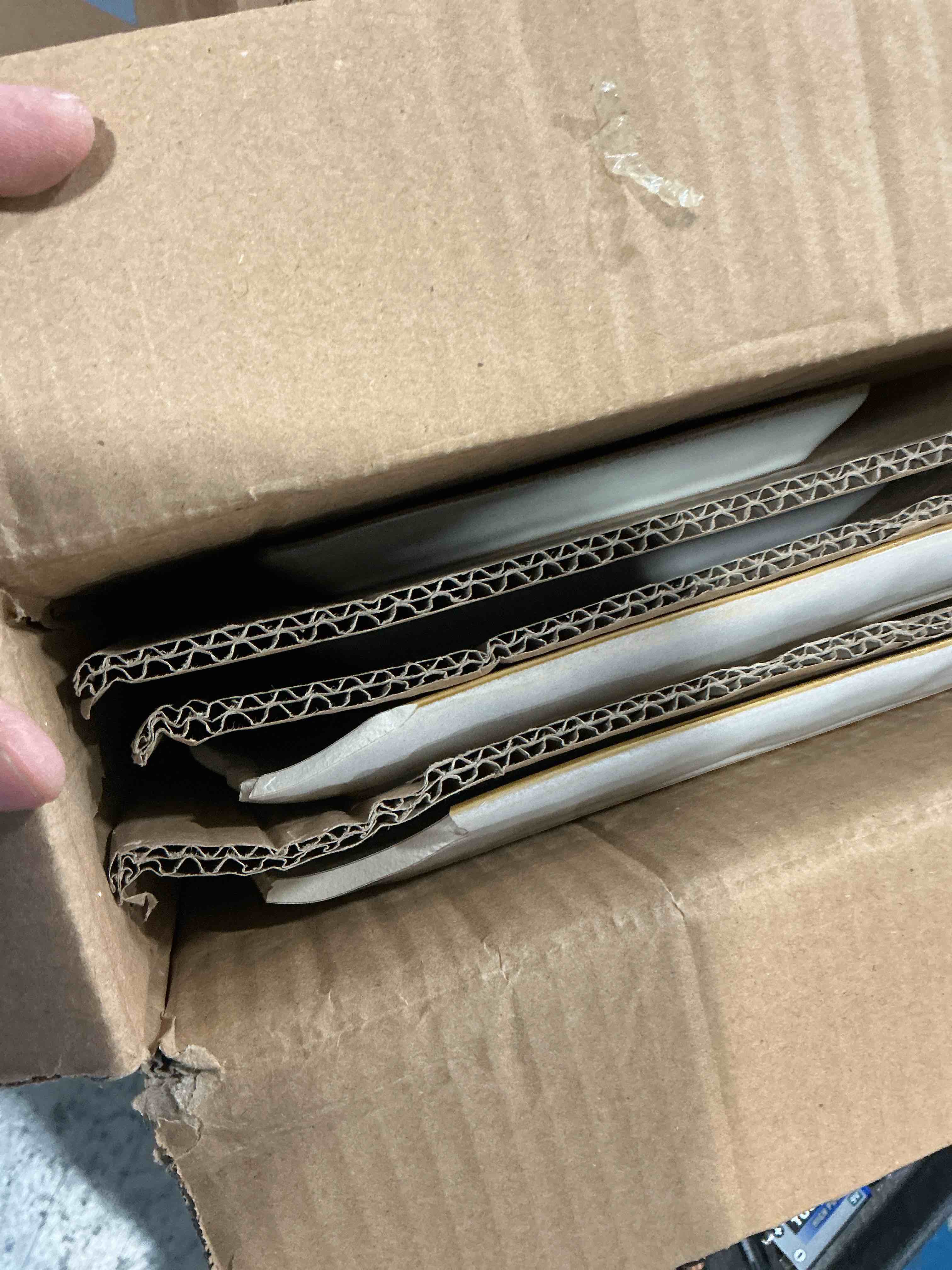 https://s3.amazonaws.com/lotting-images-prod/NonstopDeals/GRA3505658_1760375857554.jpeg