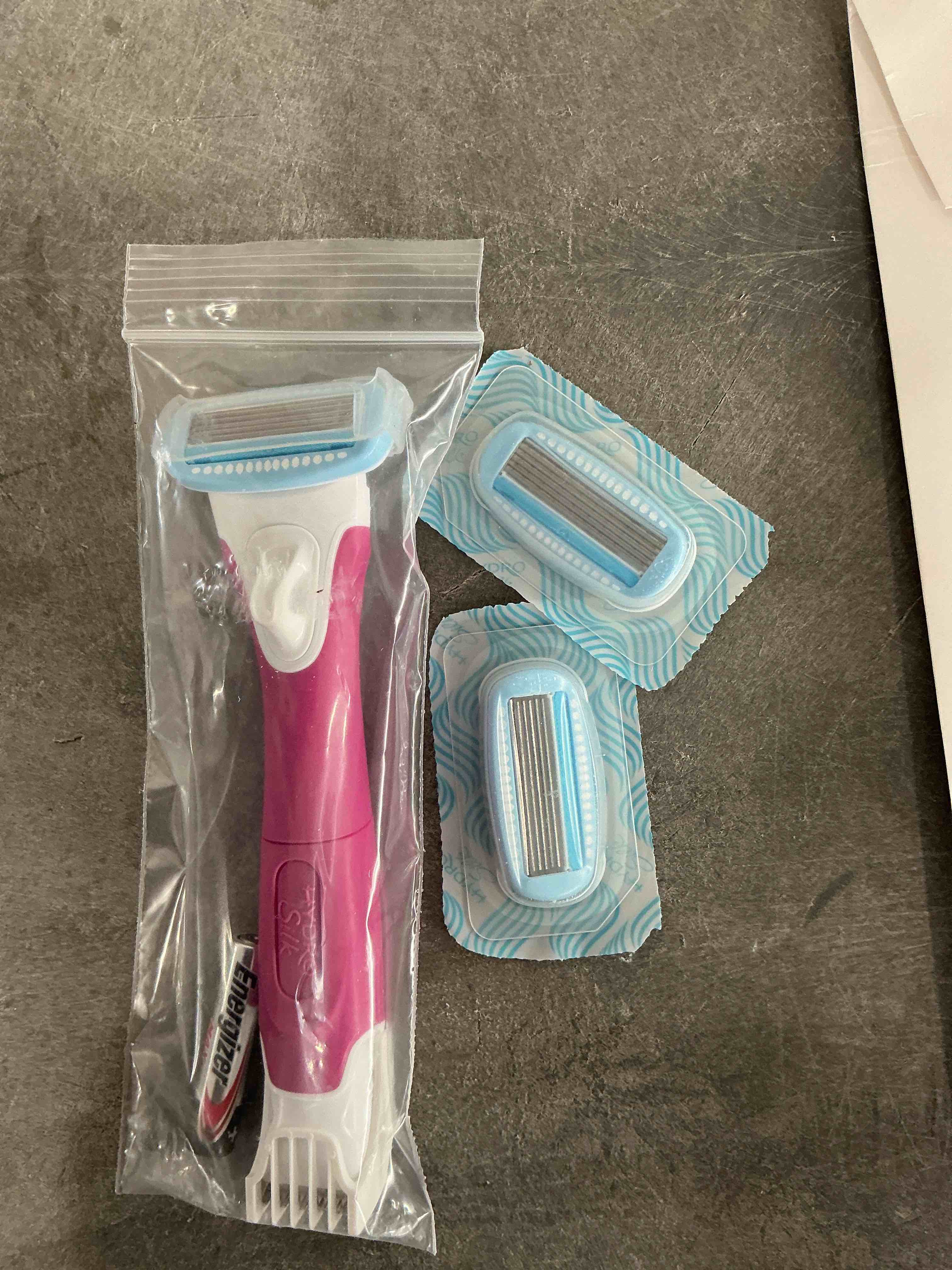 https://s3.amazonaws.com/lotting-images-prod/NonstopDeals/GRA3505683_1760378828978.jpeg